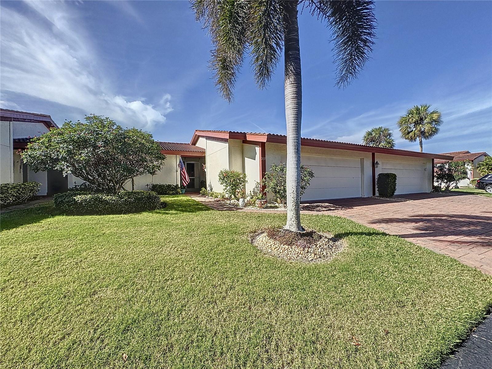 Photo of 707 SORRENTO INLT #707