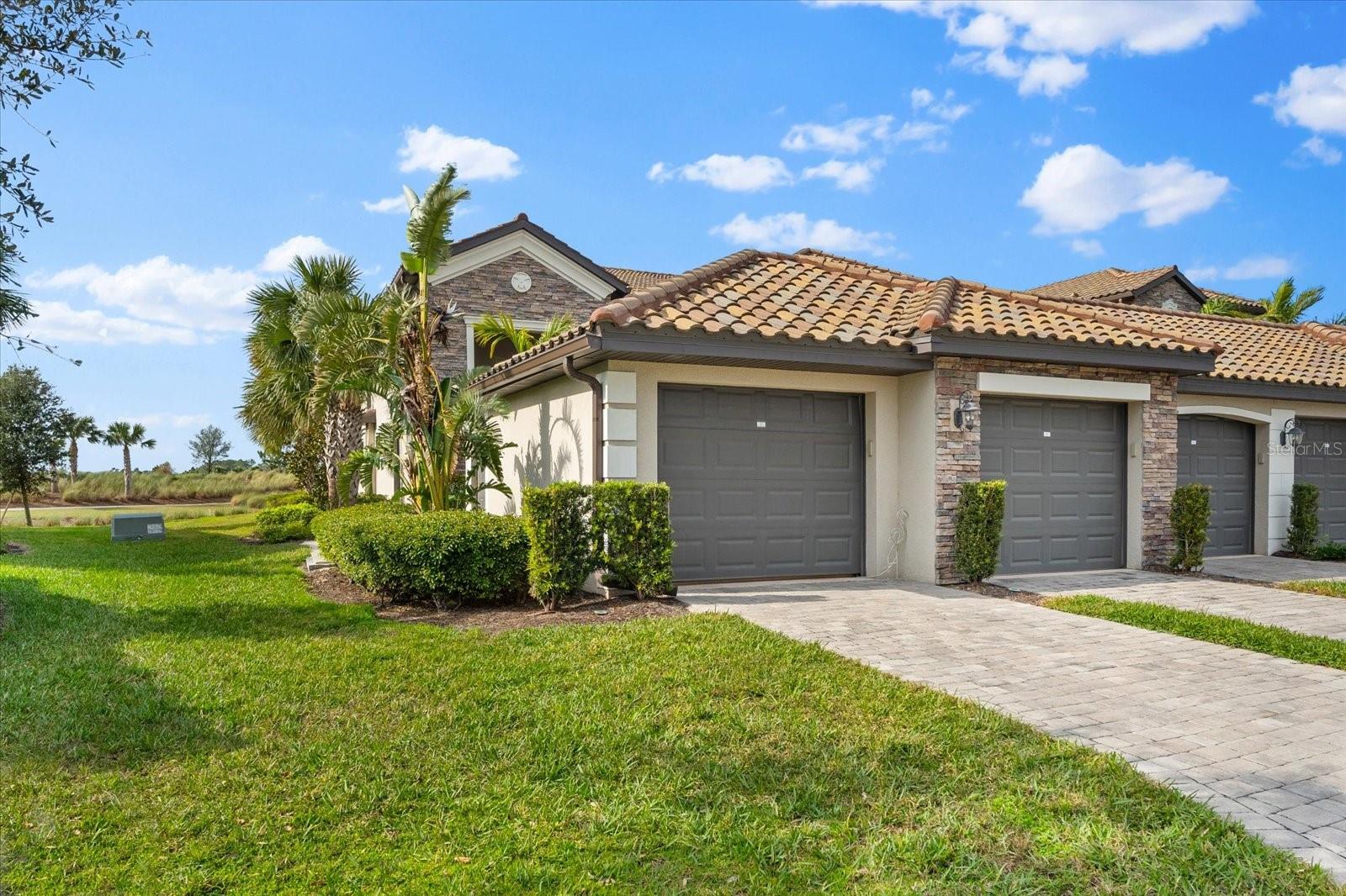 Photo of 5567 PALMER CIR #101