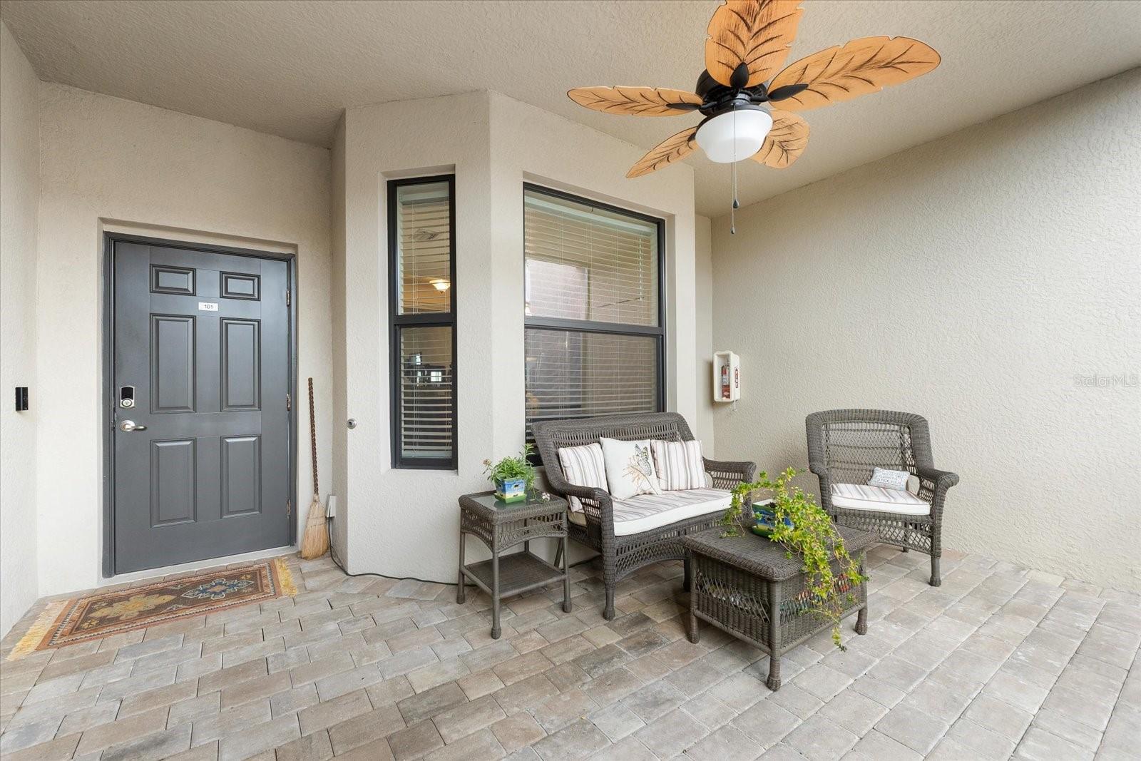 Photo 4 of 5567 PALMER CIR #101