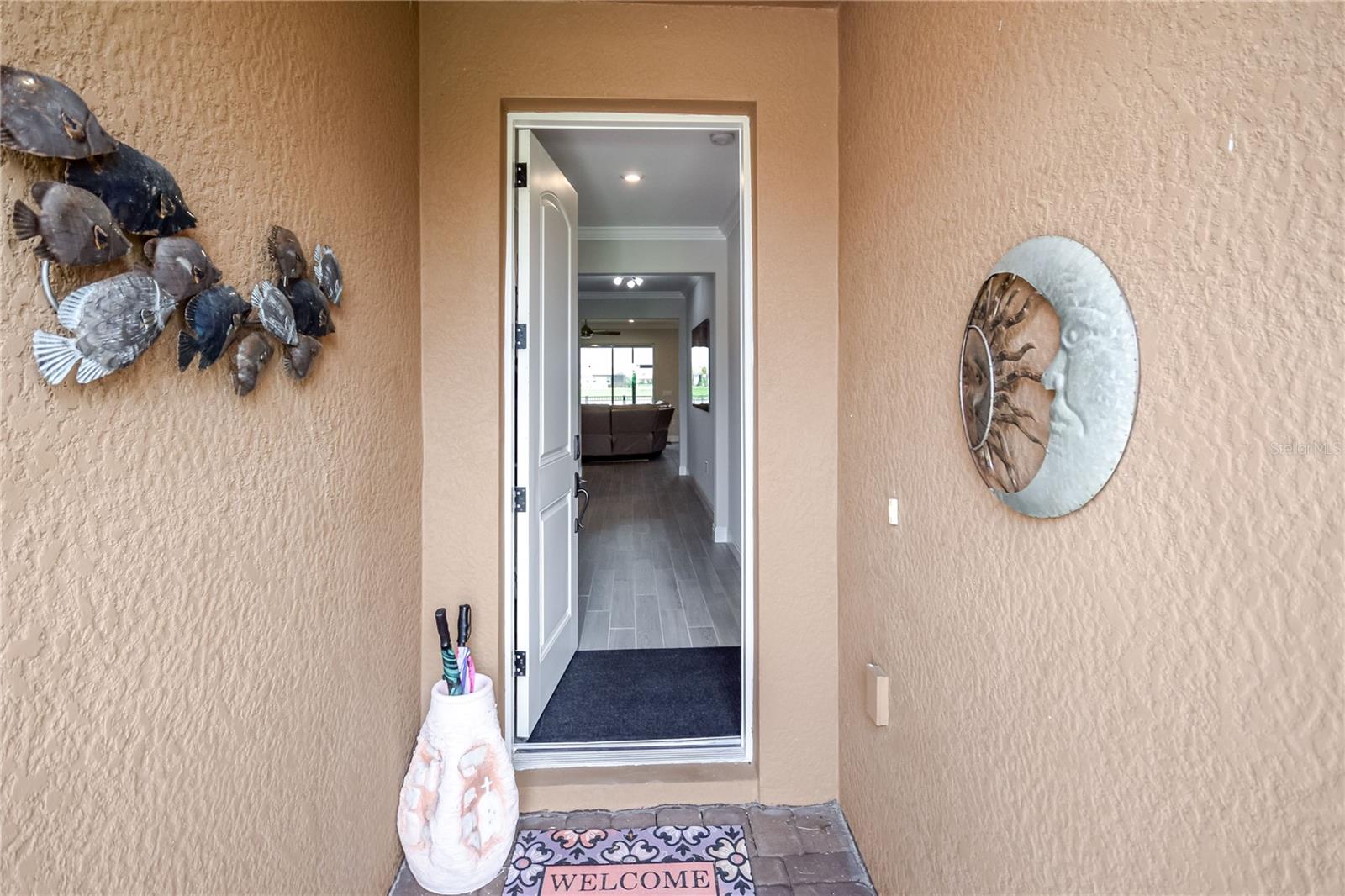 Photo 4 of 11786 SISTINE LN