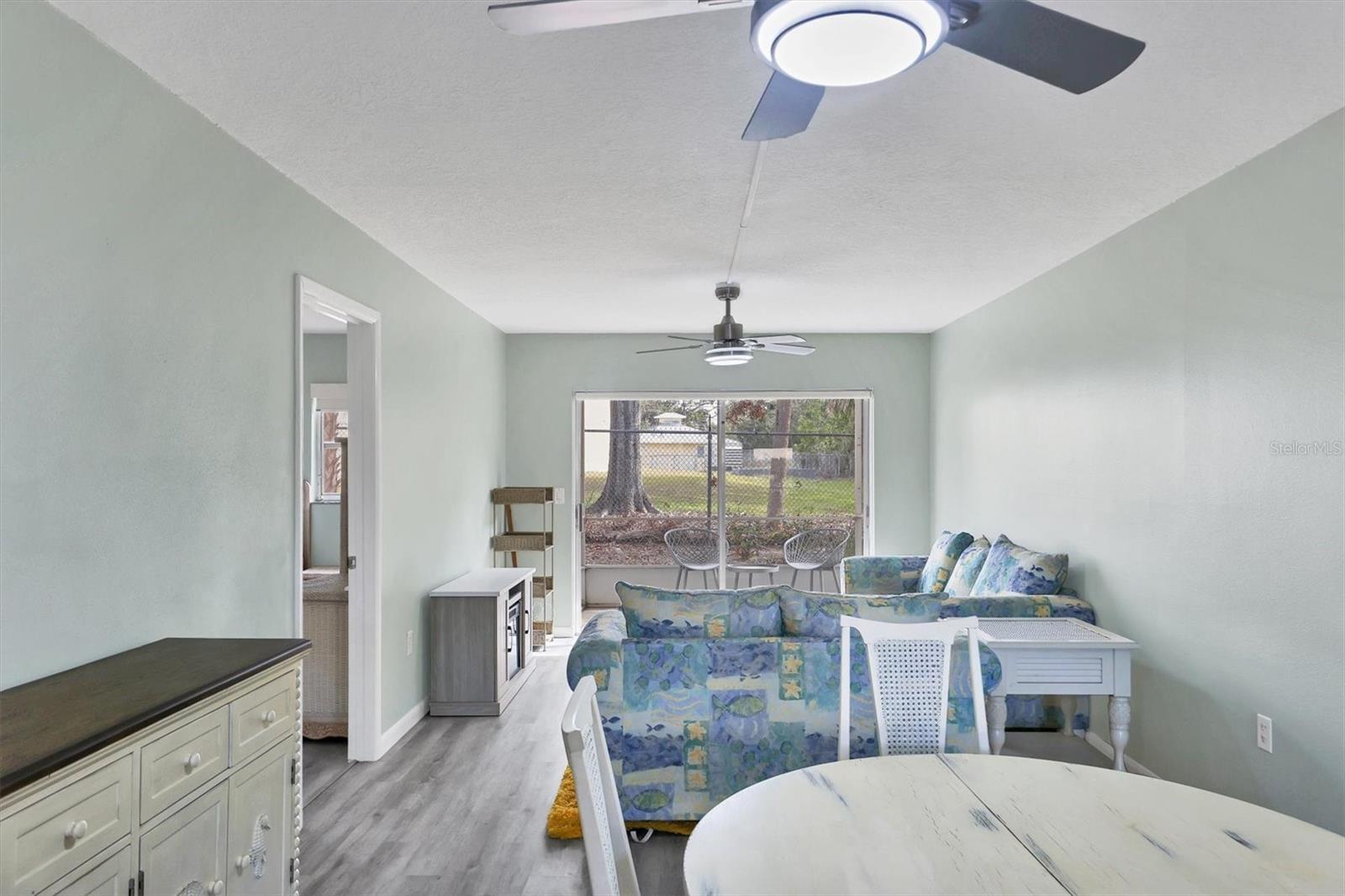 Photo 3 of 2839 SWIFTON DR #19