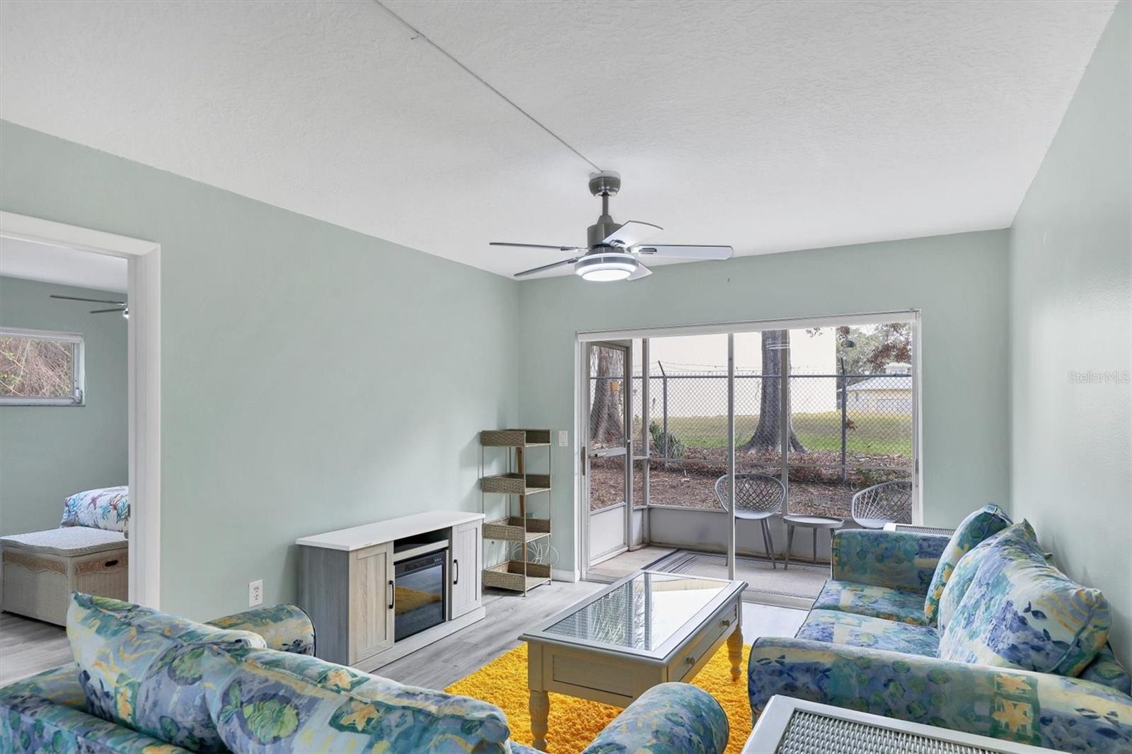 Photo 5 of 2839 SWIFTON DR #19