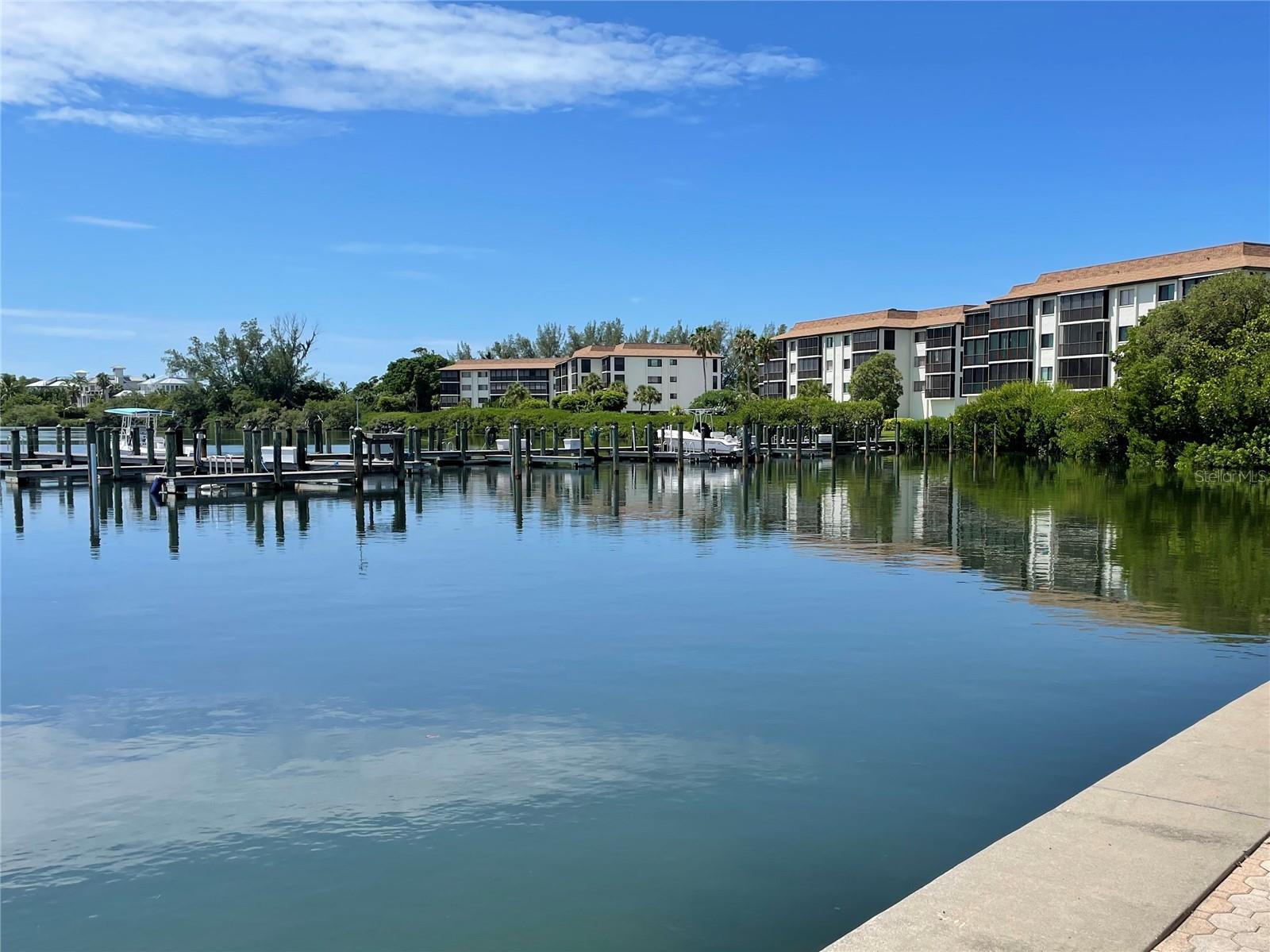 Photo 4 of 3710 GULF OF MEXICO DR #G26
