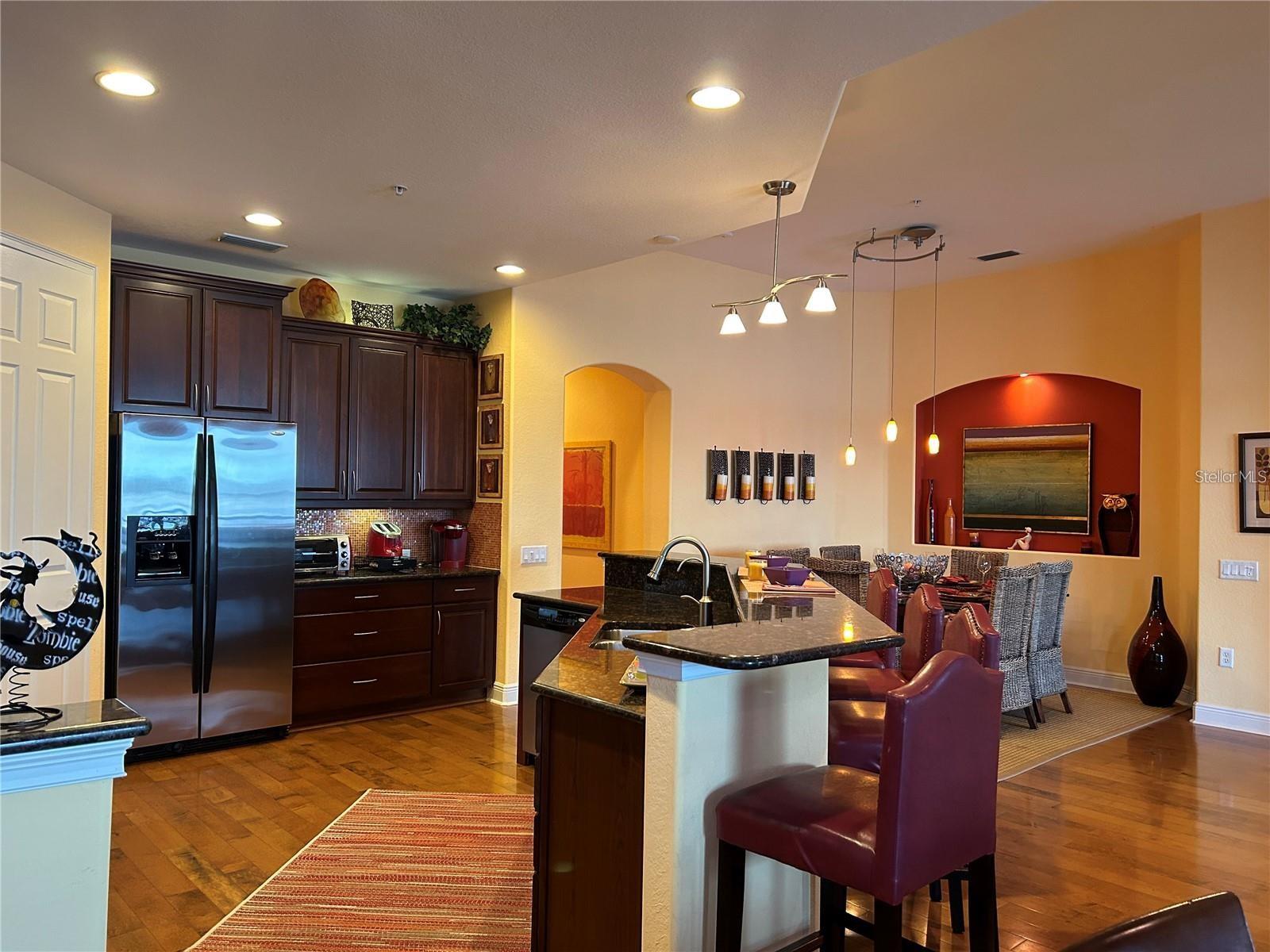 Photo 5 of 1139 RIVERSCAPE ST #2D