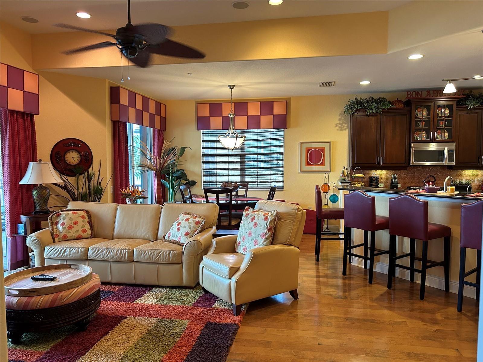 Photo 7 of 1139 RIVERSCAPE ST #2D