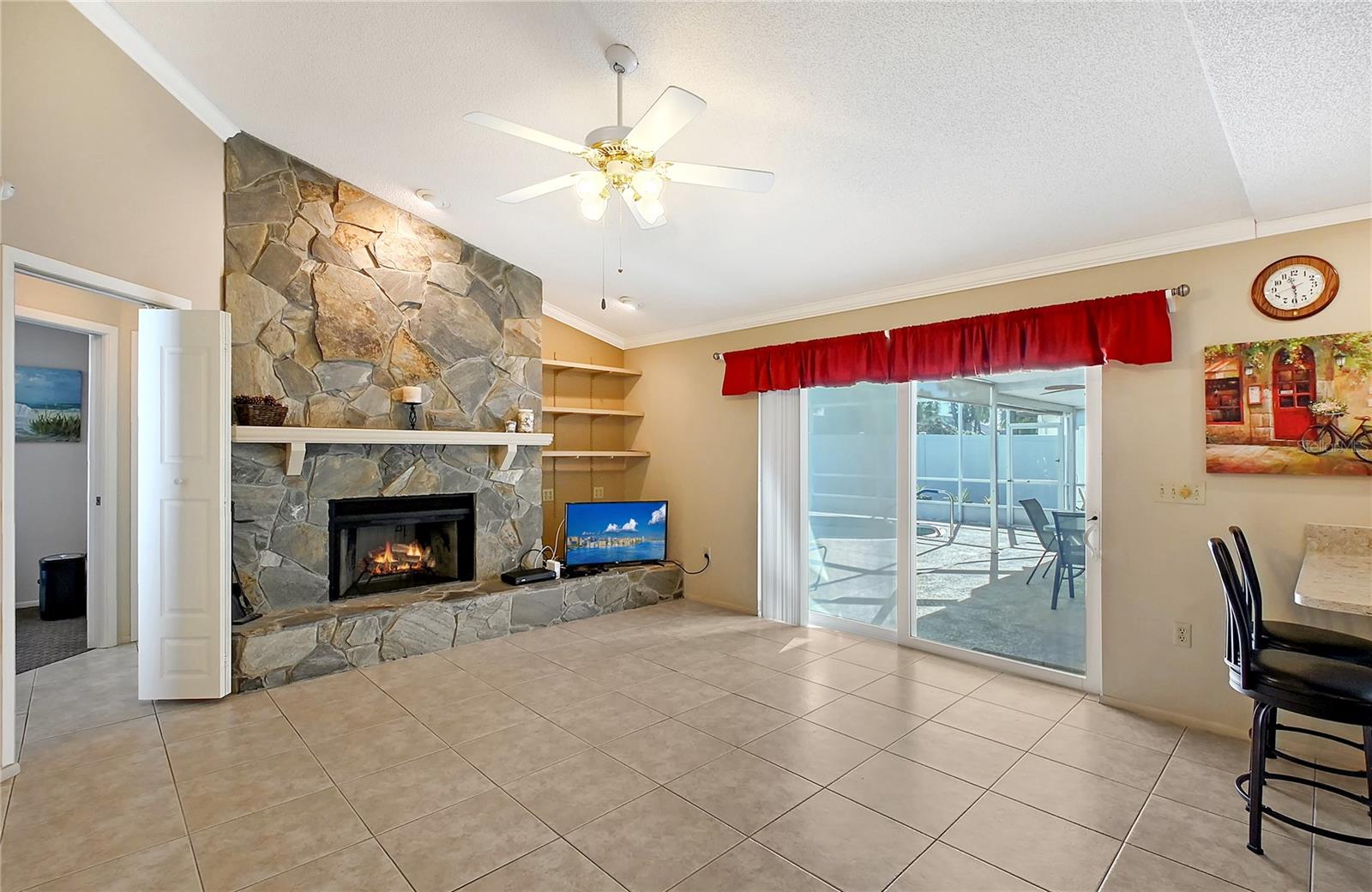 Photo 6 of 3787 KINGSTON BLVD