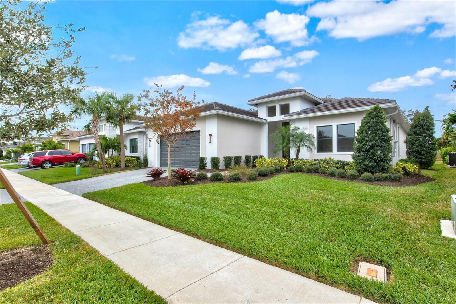 Photo 4 of 9085 BERNINI PL