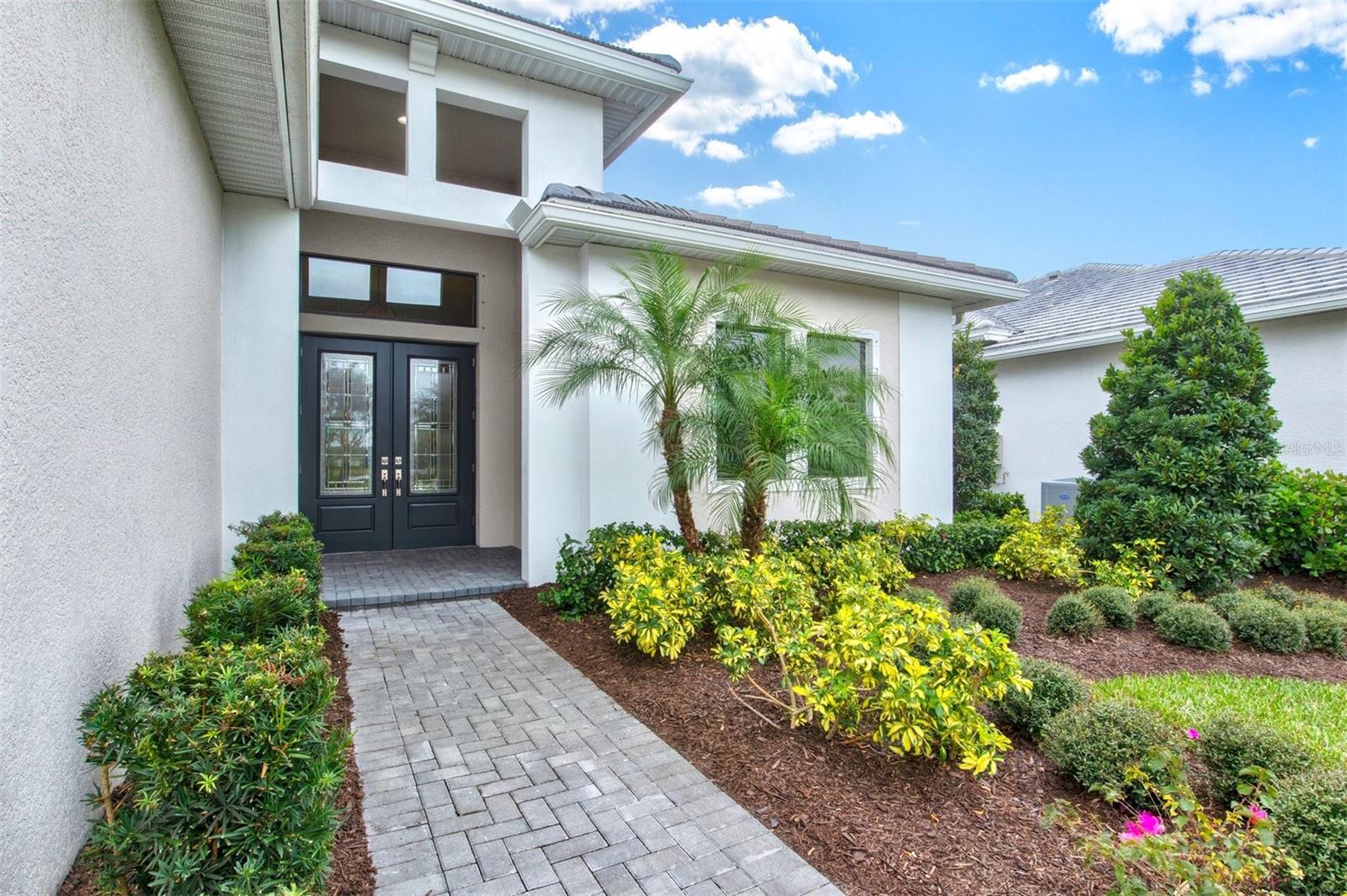 Photo 5 of 9085 BERNINI PL