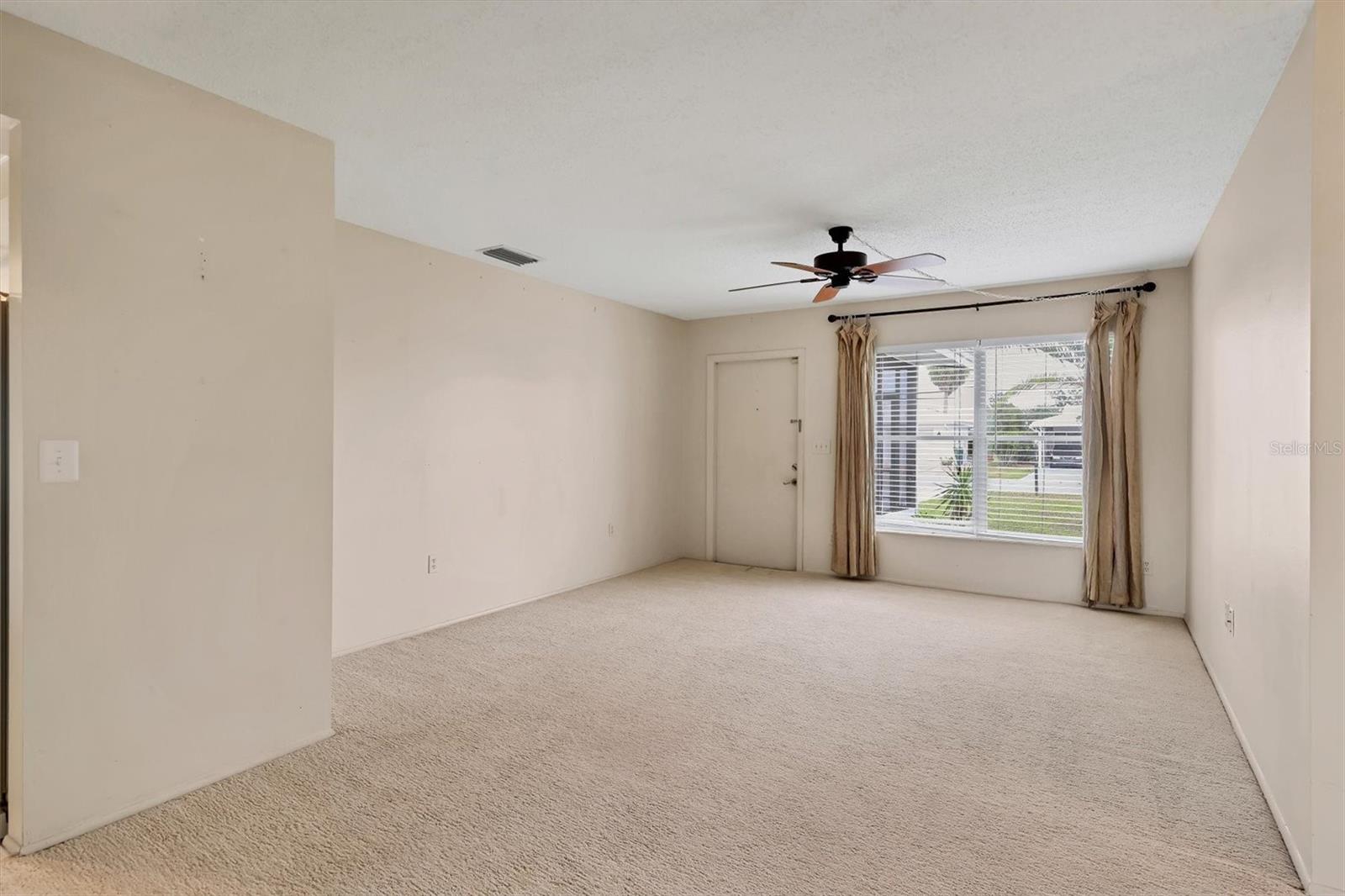Photo 6 of 3608 JOYCE DR
