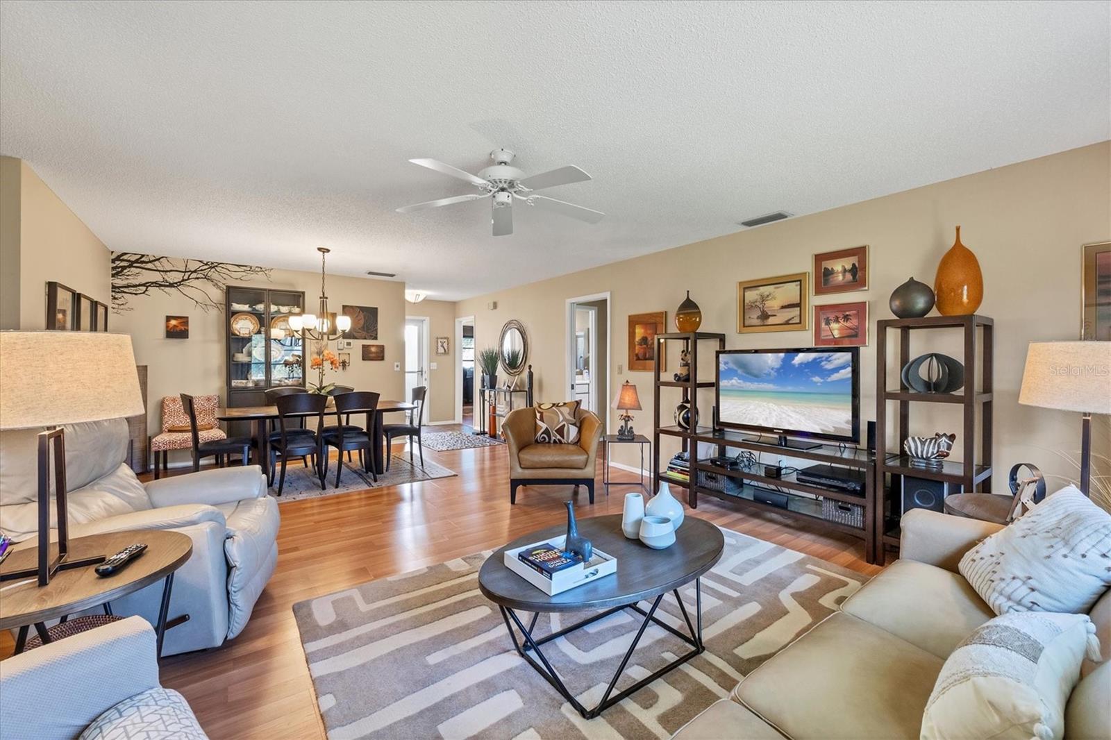 Photo 4 of 4045 OAKHURST DR #3125