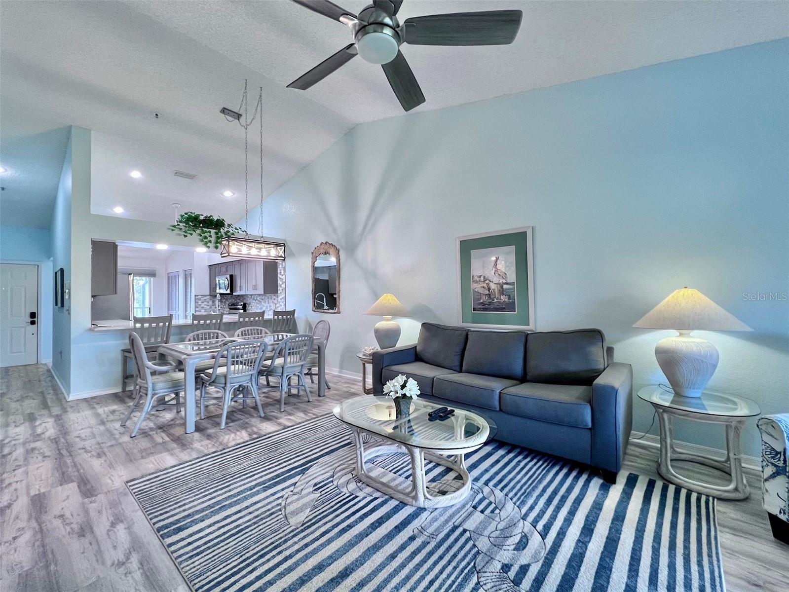 Photo 7 of 6707 STONE RIVER RD #203