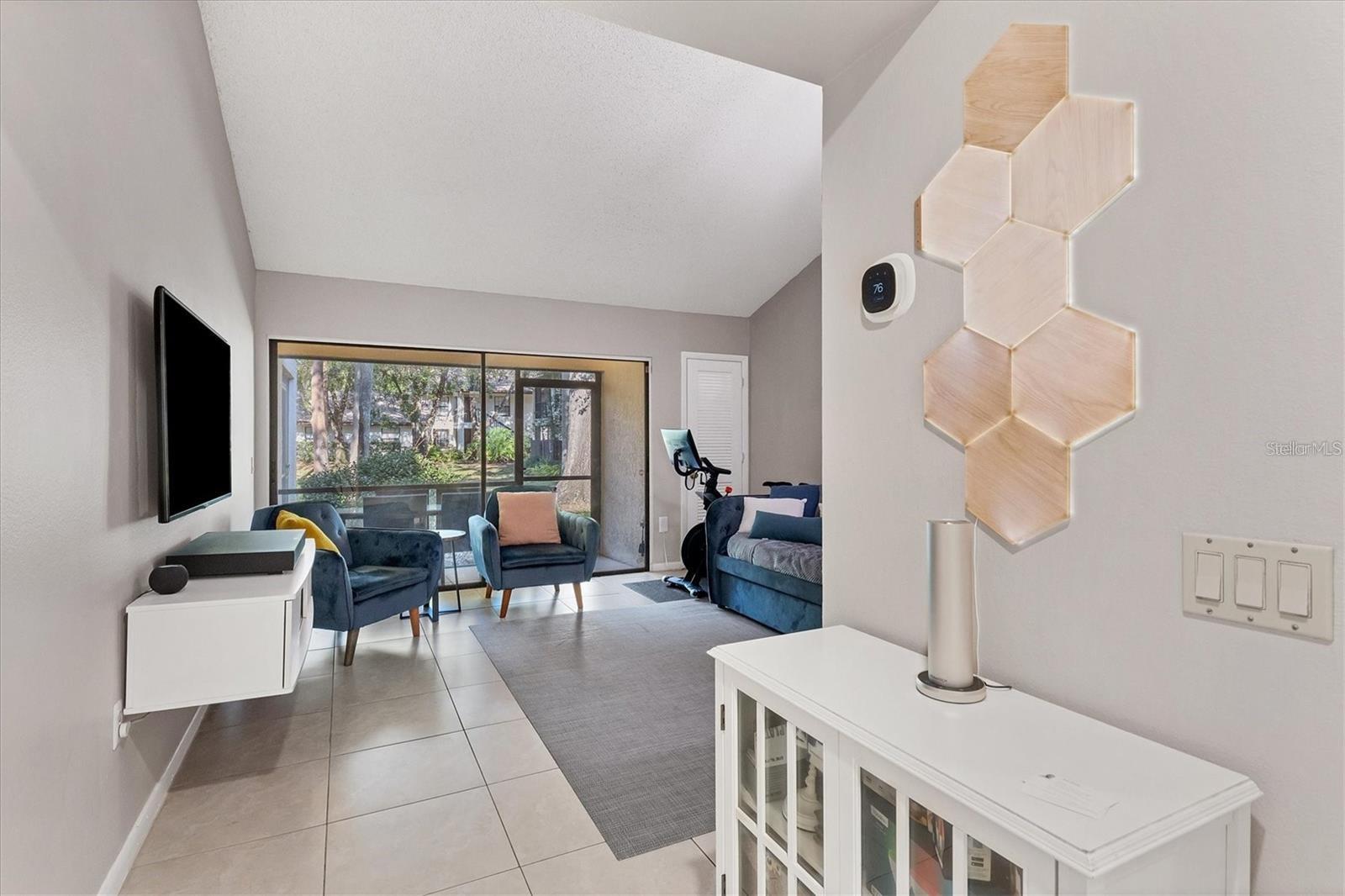 Photo of 4717 WINSLOW BEACON #7