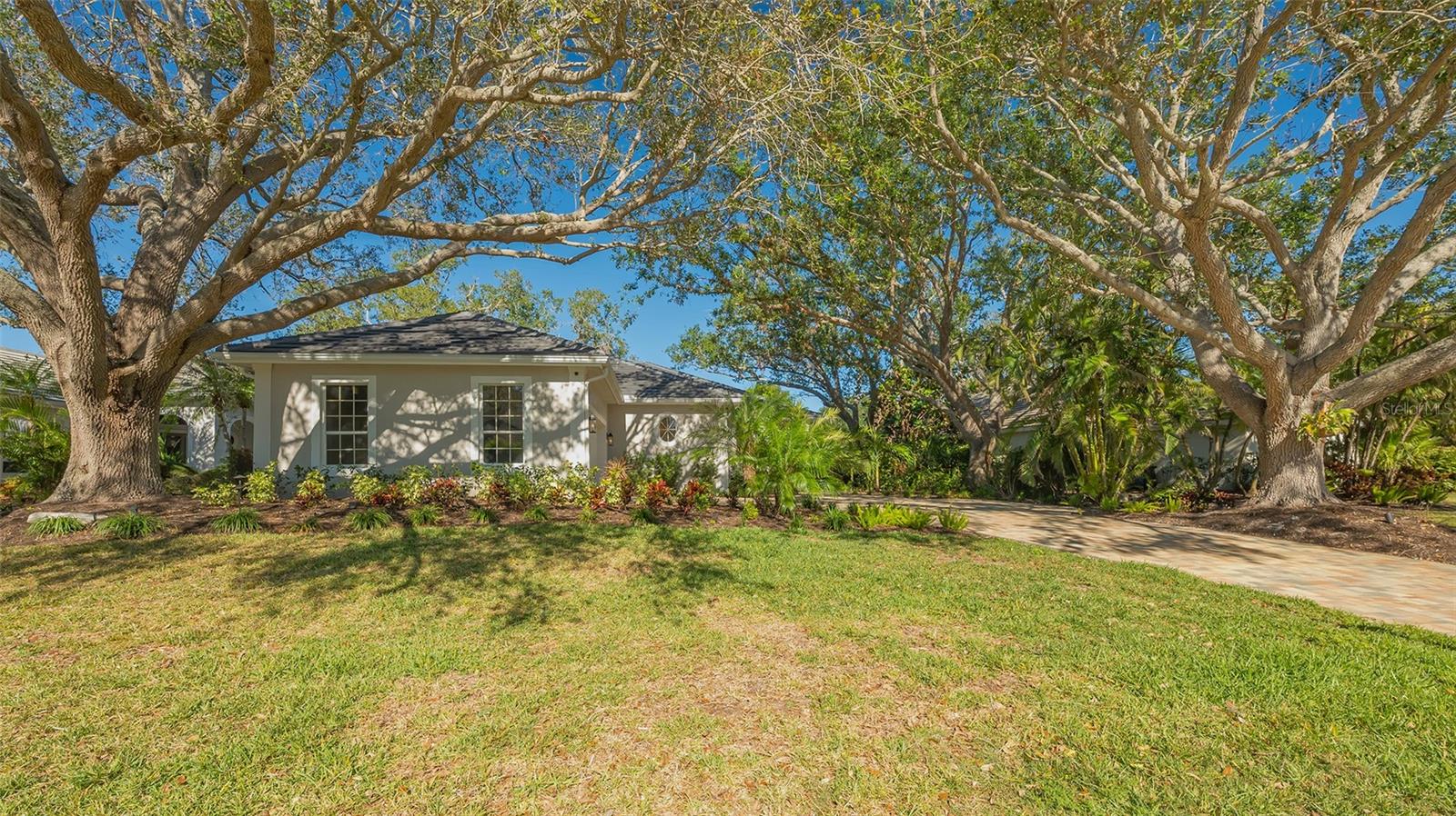 Photo 6 of 32 BAYHEAD LN
