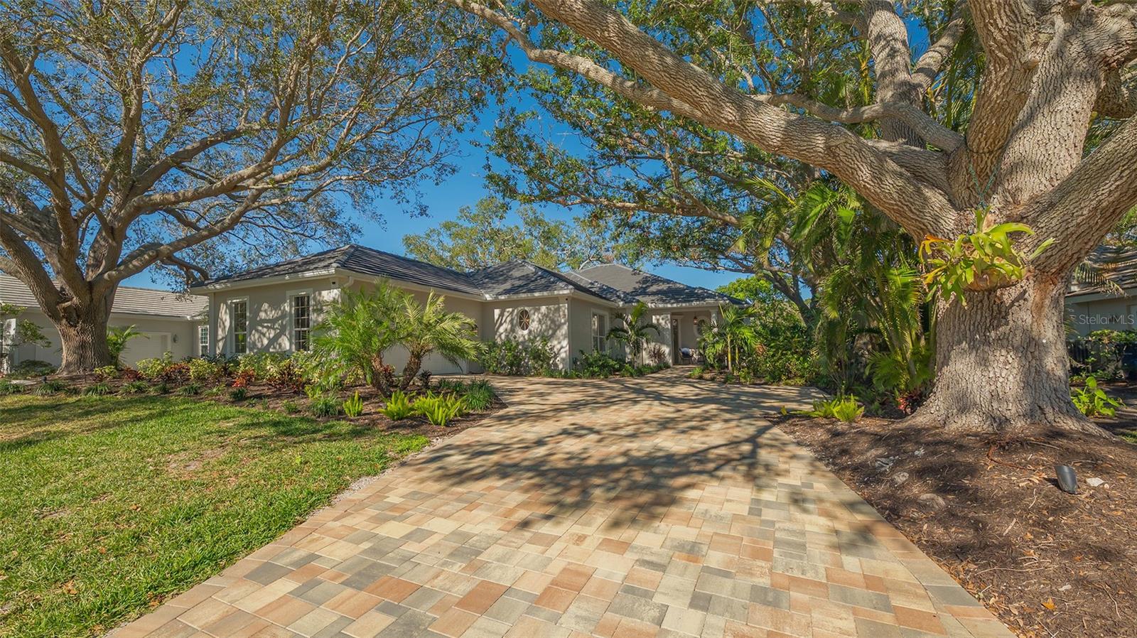 Photo 7 of 32 BAYHEAD LN