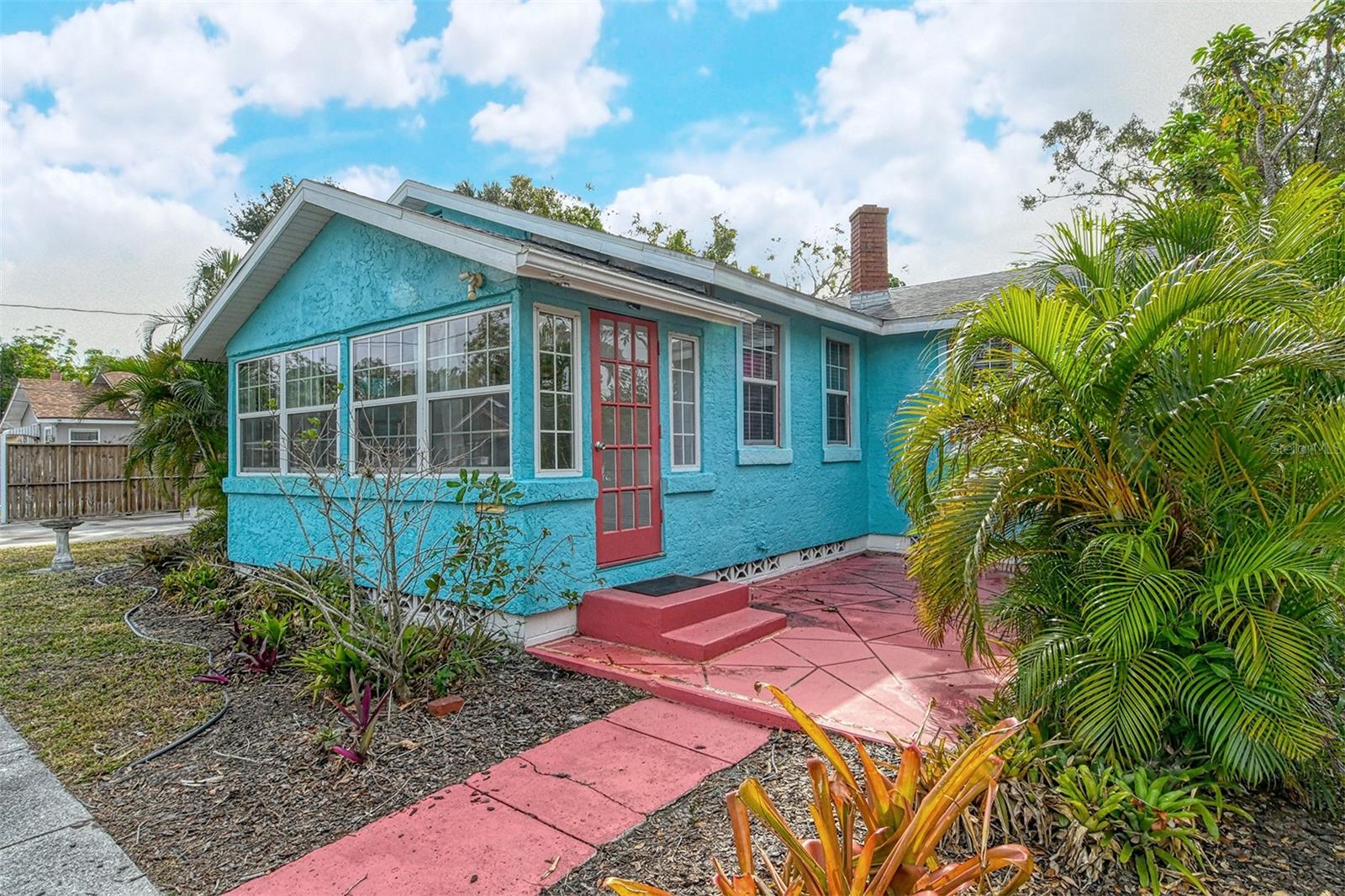 Photo of 1330 COCOANUT AVE