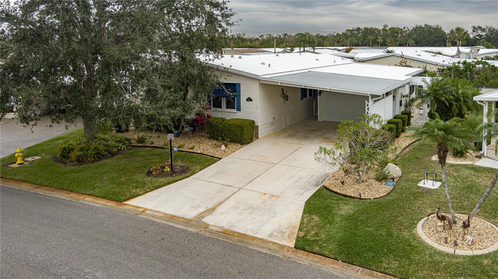Photo 5 of 8414 IMPERIAL CIR