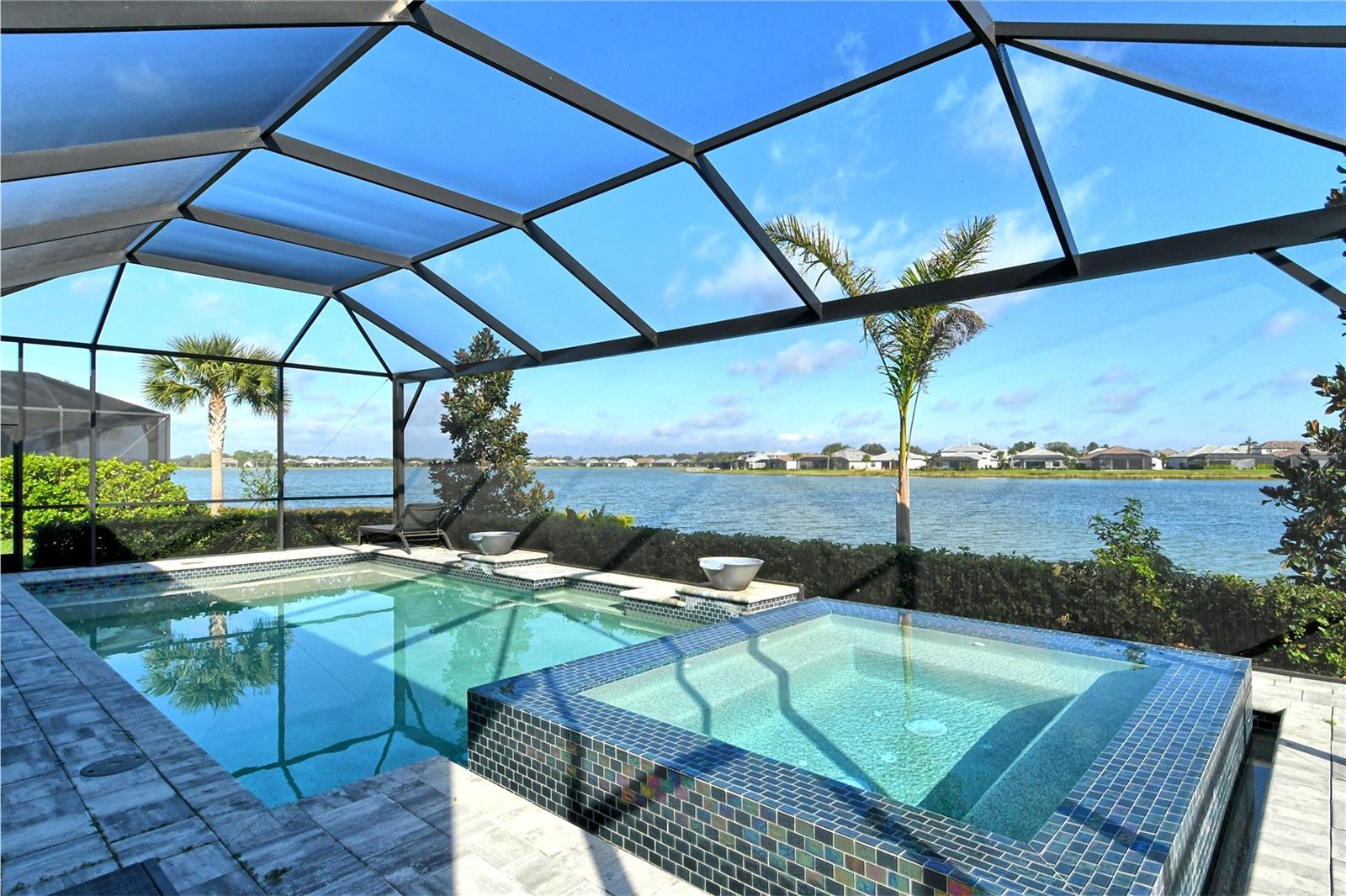 Photo 2 of 8052 GRANDE SHORES DR