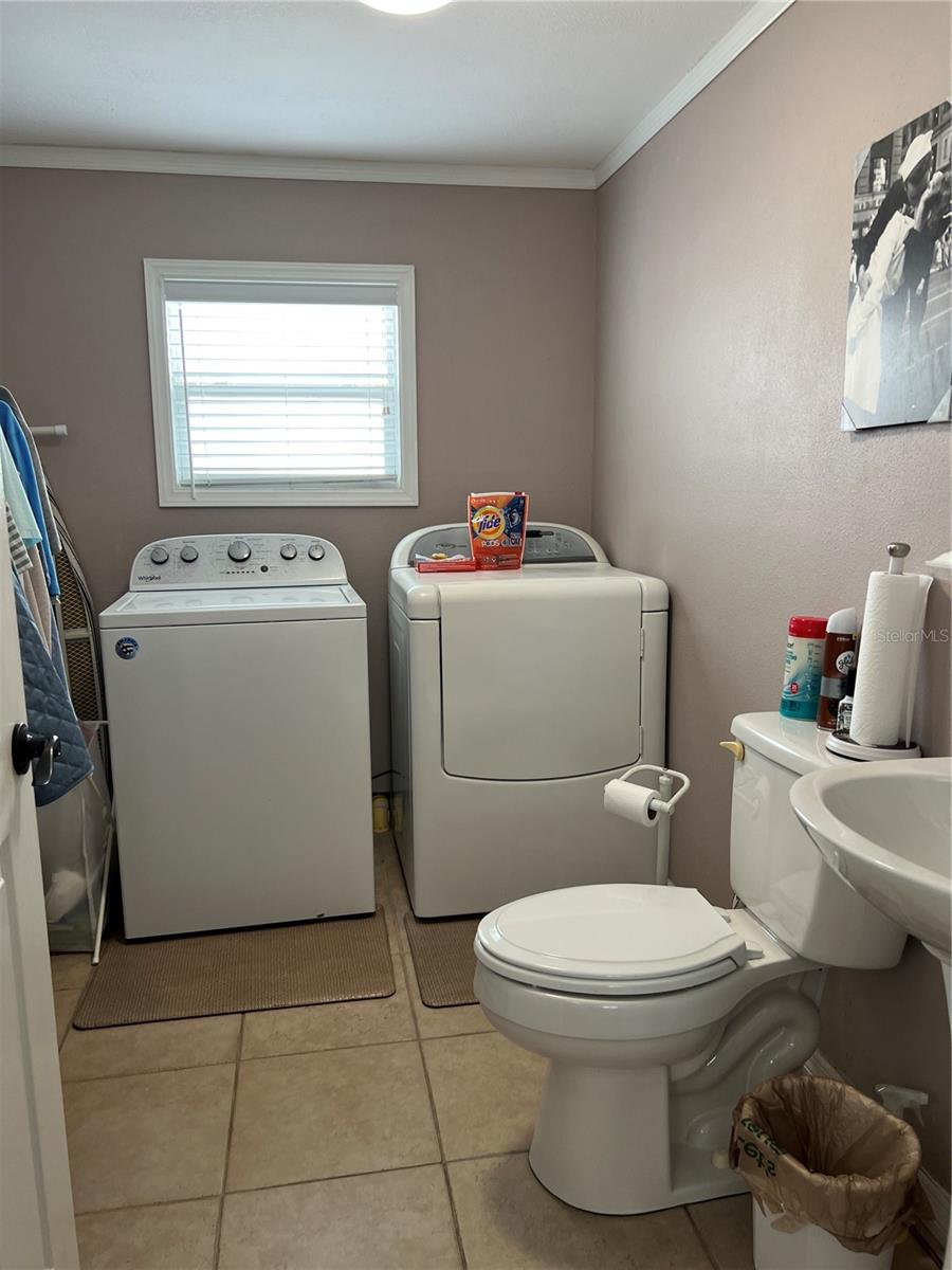 Photo 4 of 2601 GULF DR N #528