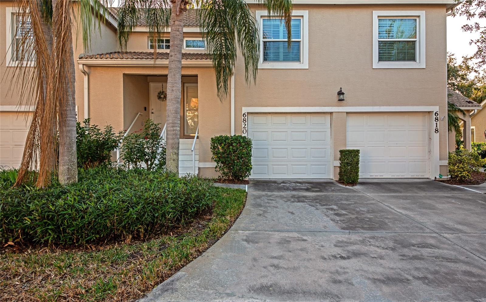 Photo 3 of 6820 FAIRVIEW TER #6820