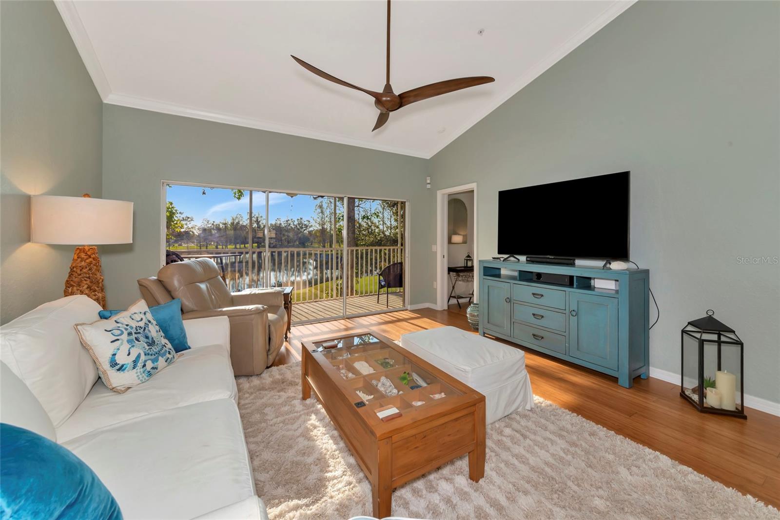 Photo 4 of 6820 FAIRVIEW TER #6820