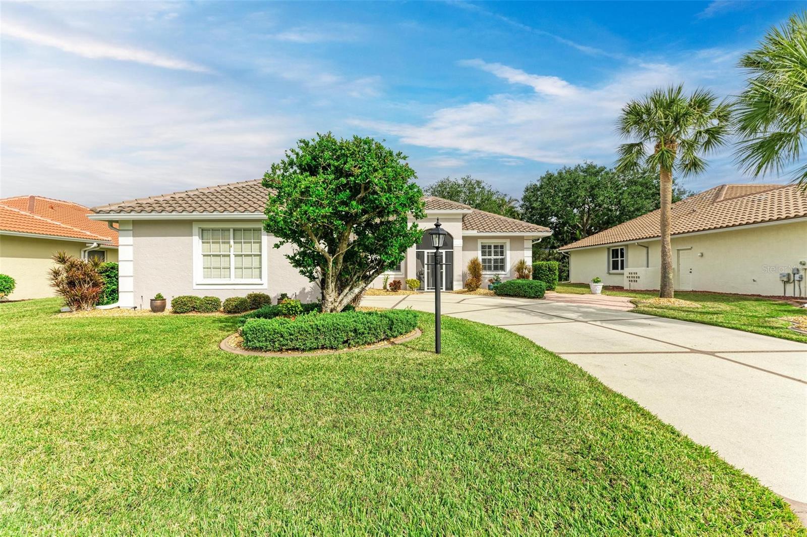 Photo 6 of 120 GRAND OAK CIR