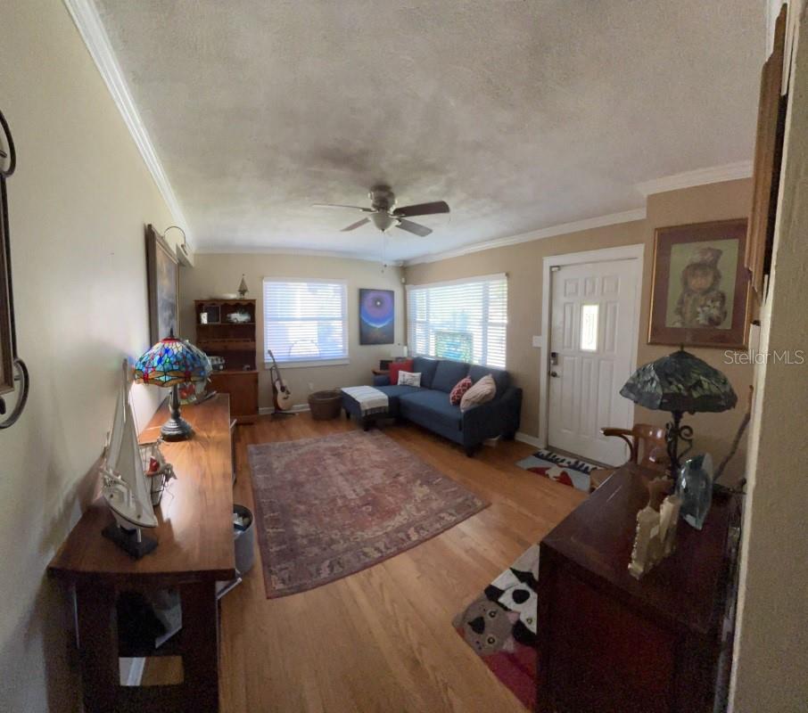 Photo 5 of 3008 7TH AVE N
