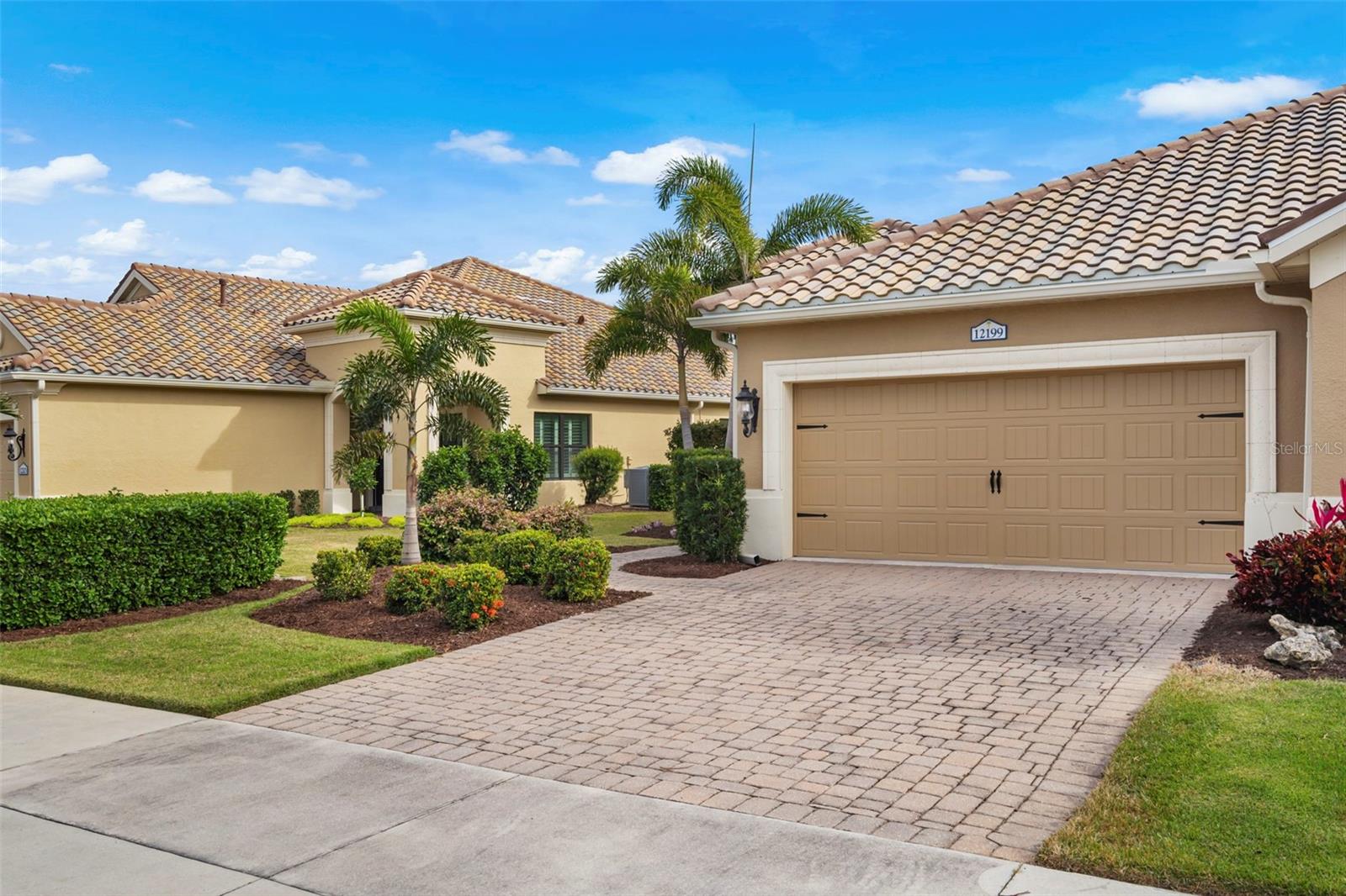 Photo 3 of 12199 SEBRING LN