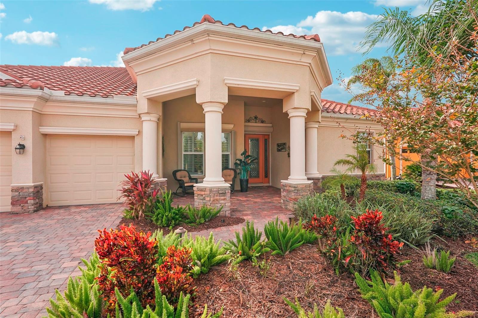 Photo 2 of 5428 ROYAL POINCIANA WAY