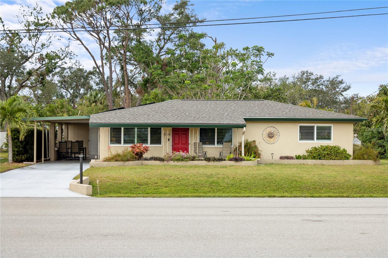 Photo of 3520 BELMONT BLVD