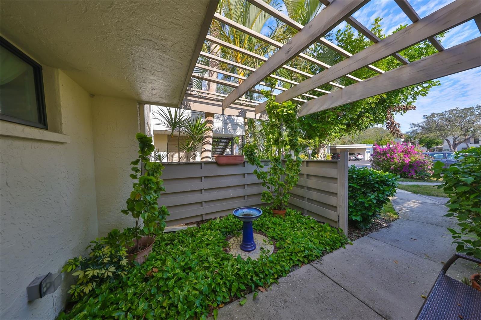 Photo 2 of 131 PINEHURST DR #131