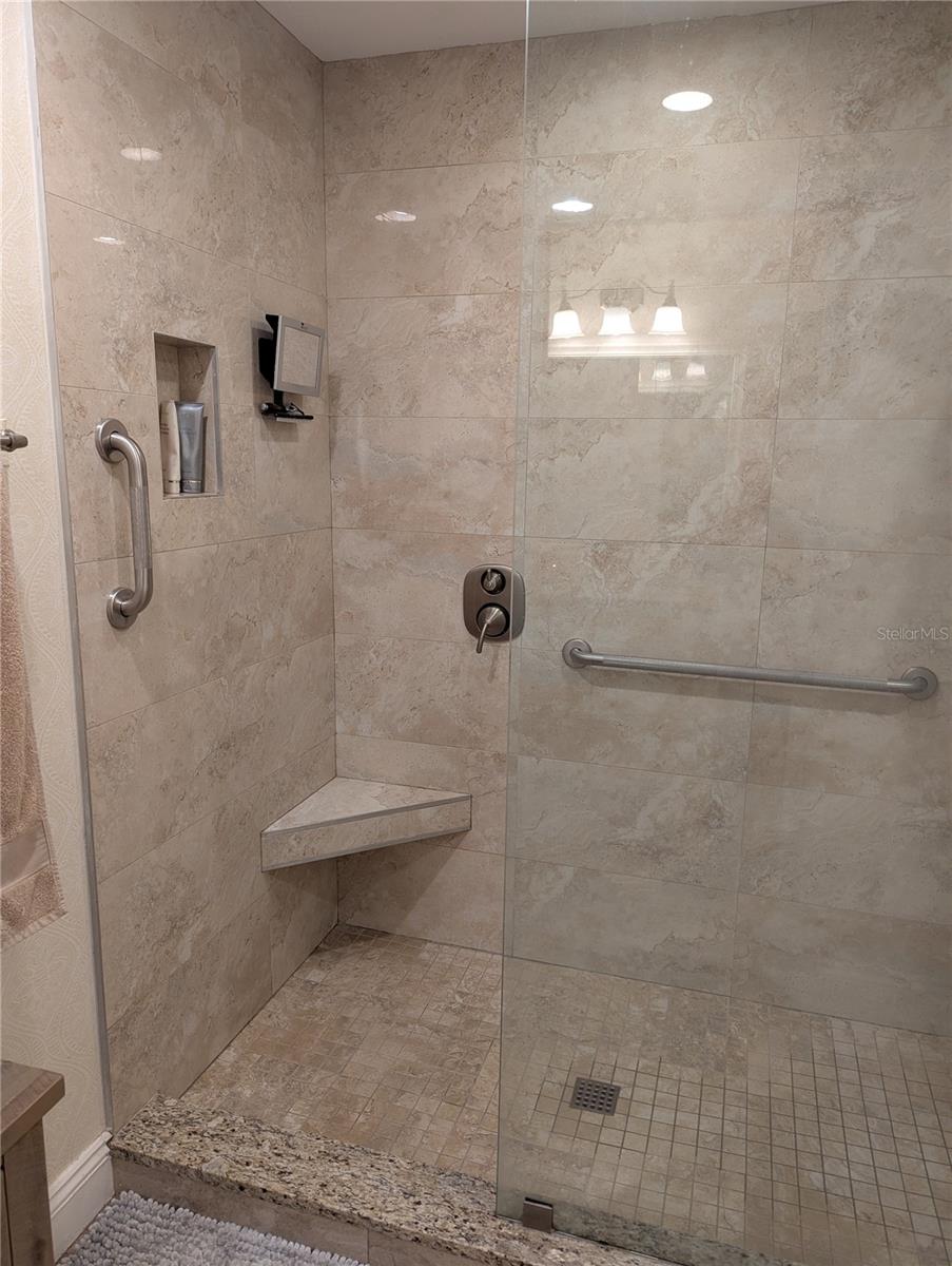 Photo 6 of 4615 HIDDEN VIEW PL #26