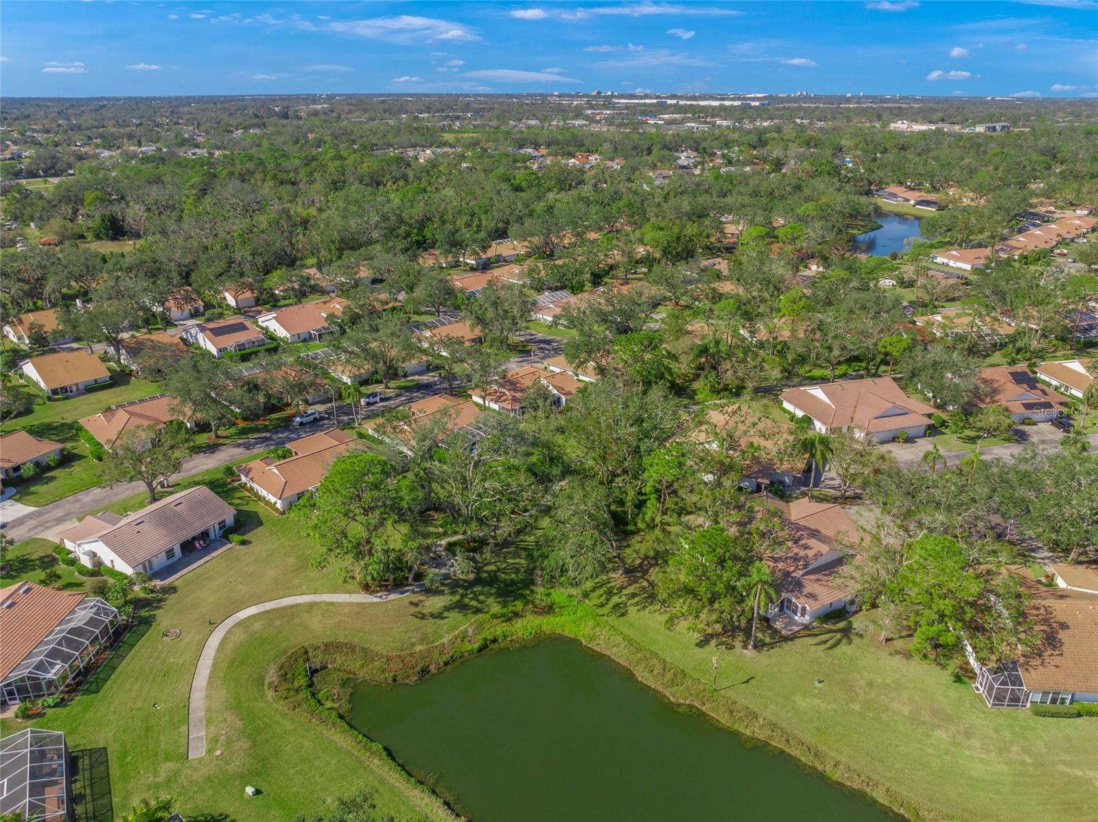Photo 5 of 5803 GARDEN LAKES MAJESTIC #145