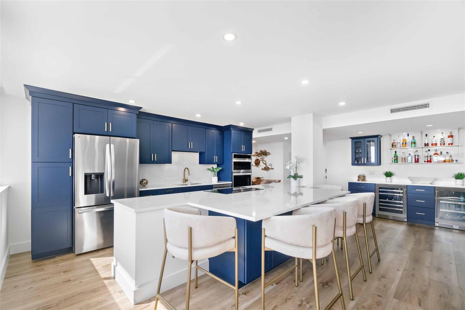Photo 5 of 4822 OCEAN BLVD #8C