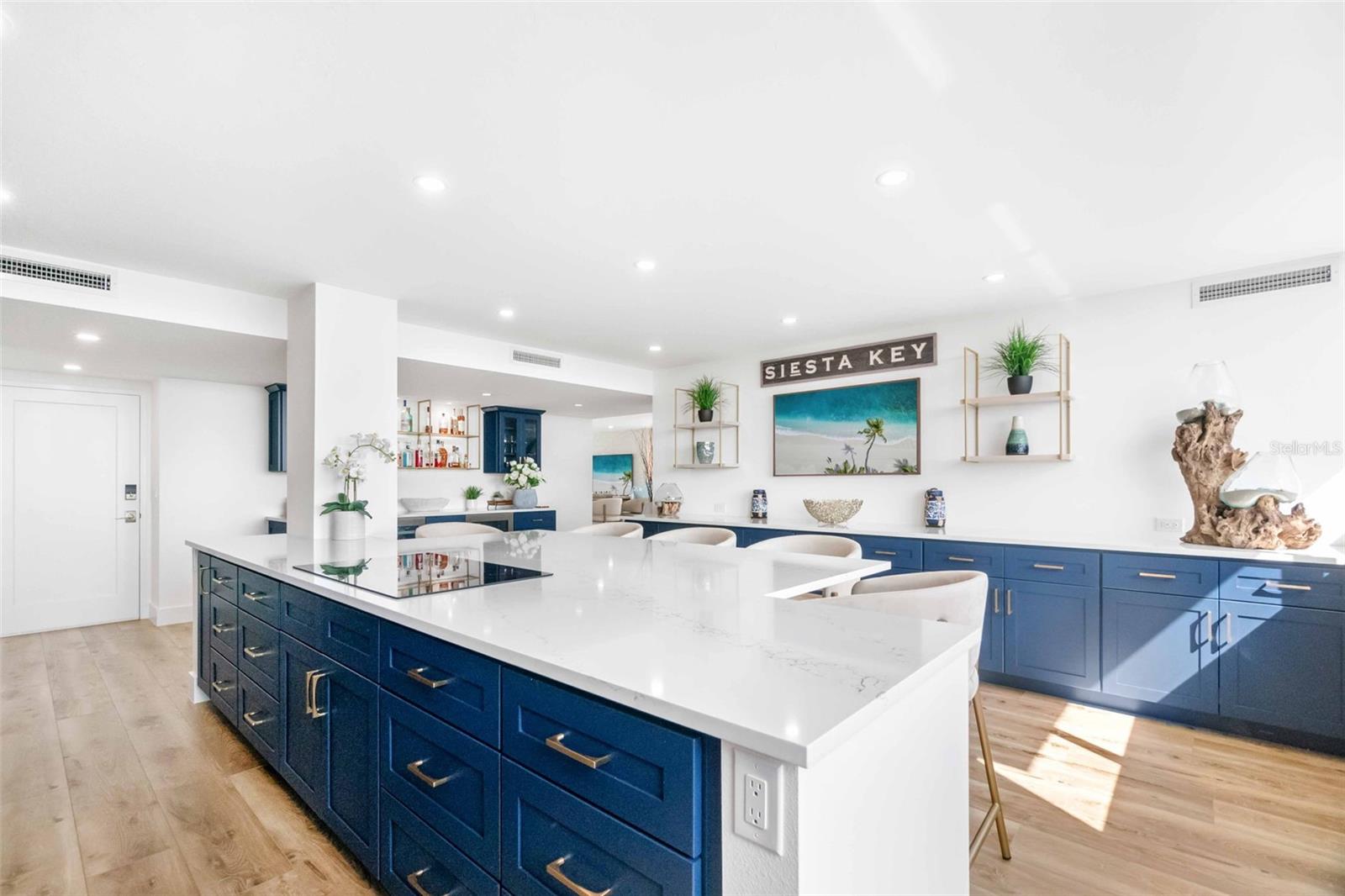 Photo 6 of 4822 OCEAN BLVD #8C