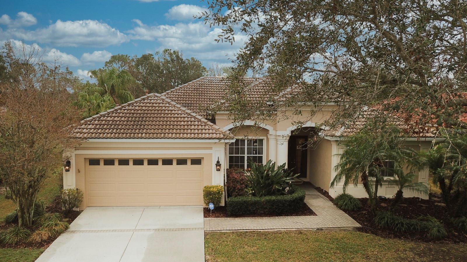 Photo 3 of 6611 PINEFEATHER CT