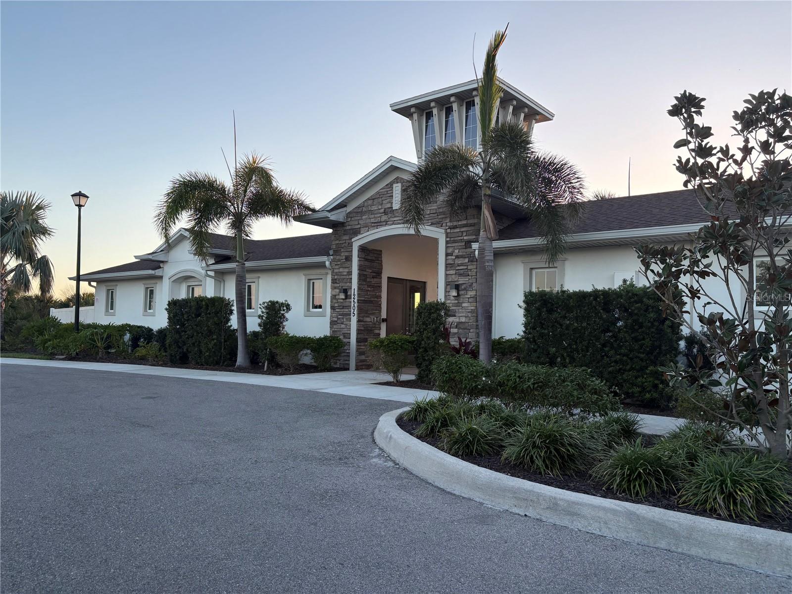 Photo 6 of 12571 NIGHT VIEW DR