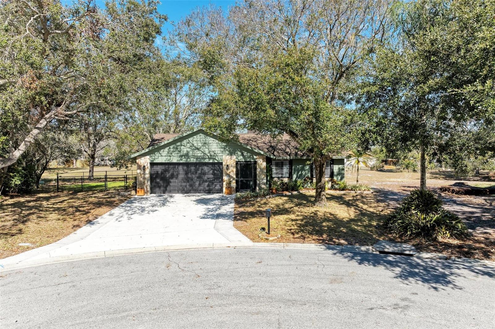 Photo of 5701 DEER HOLLOW LN W