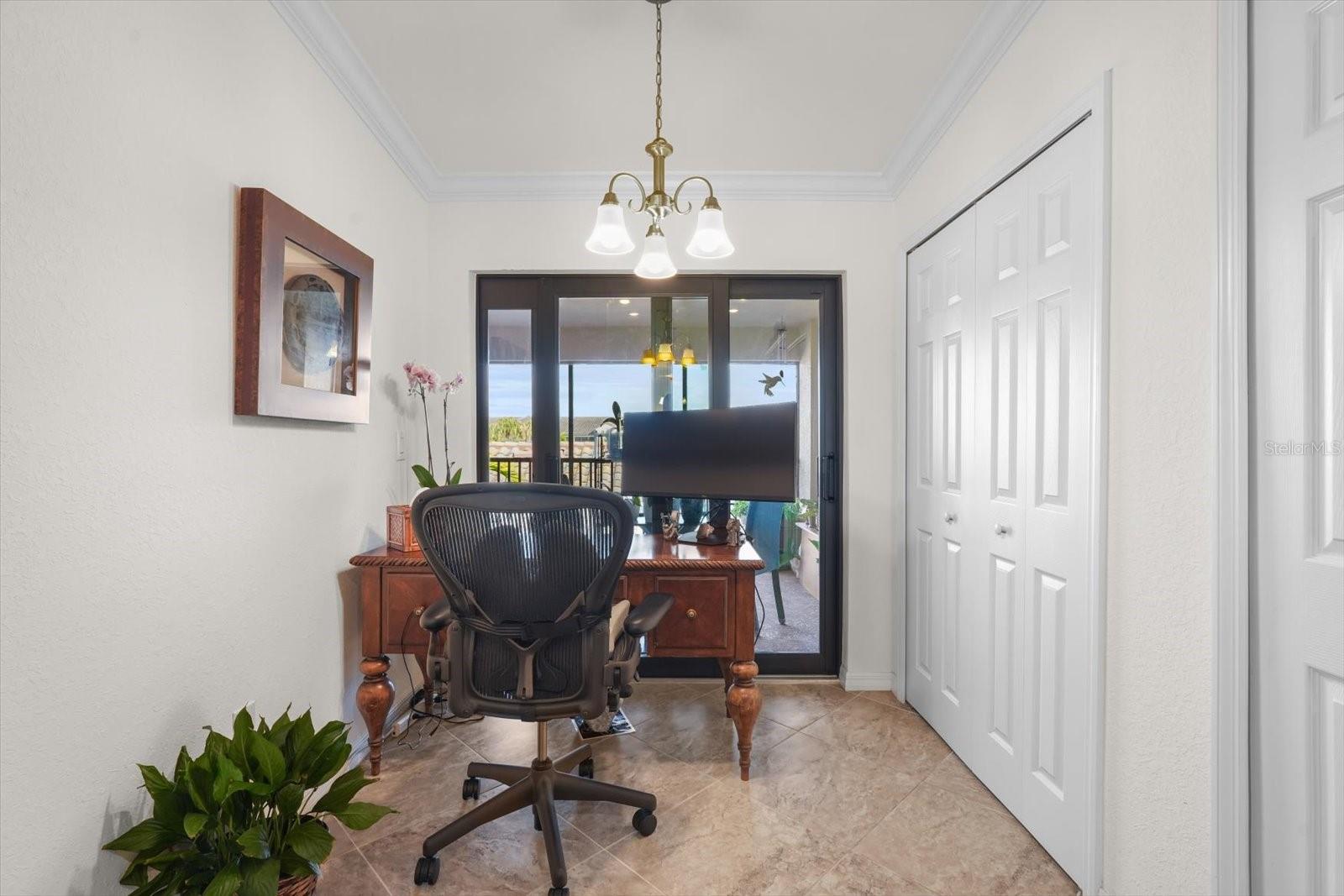 Photo 6 of 5527 PALMER CIR #205