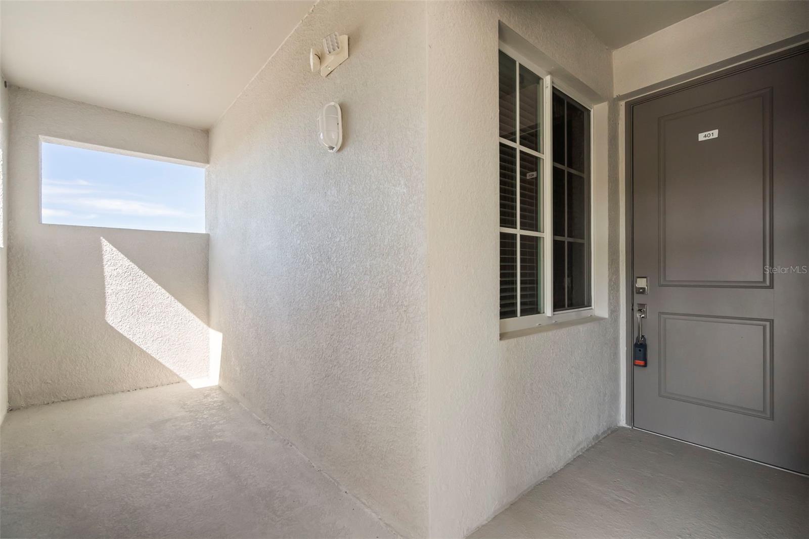 Photo 2 of 12320 WELLEN GOLF ST #401