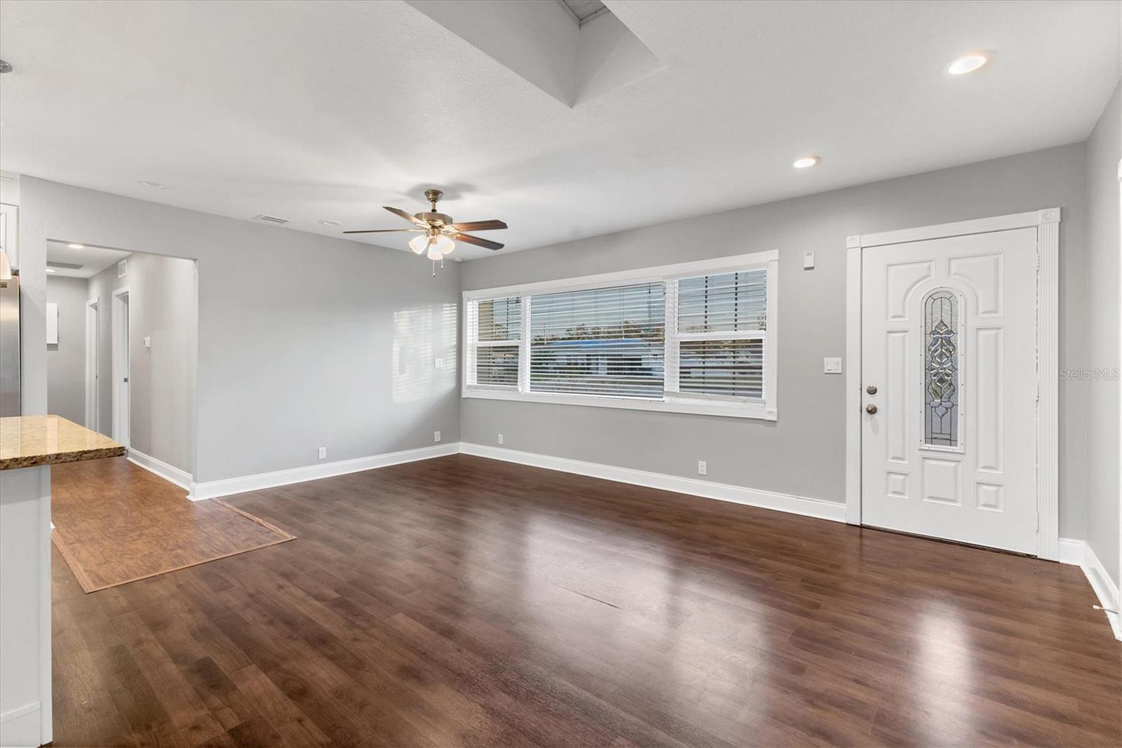 Photo 4 of 5118 6TH AVENUE DR W