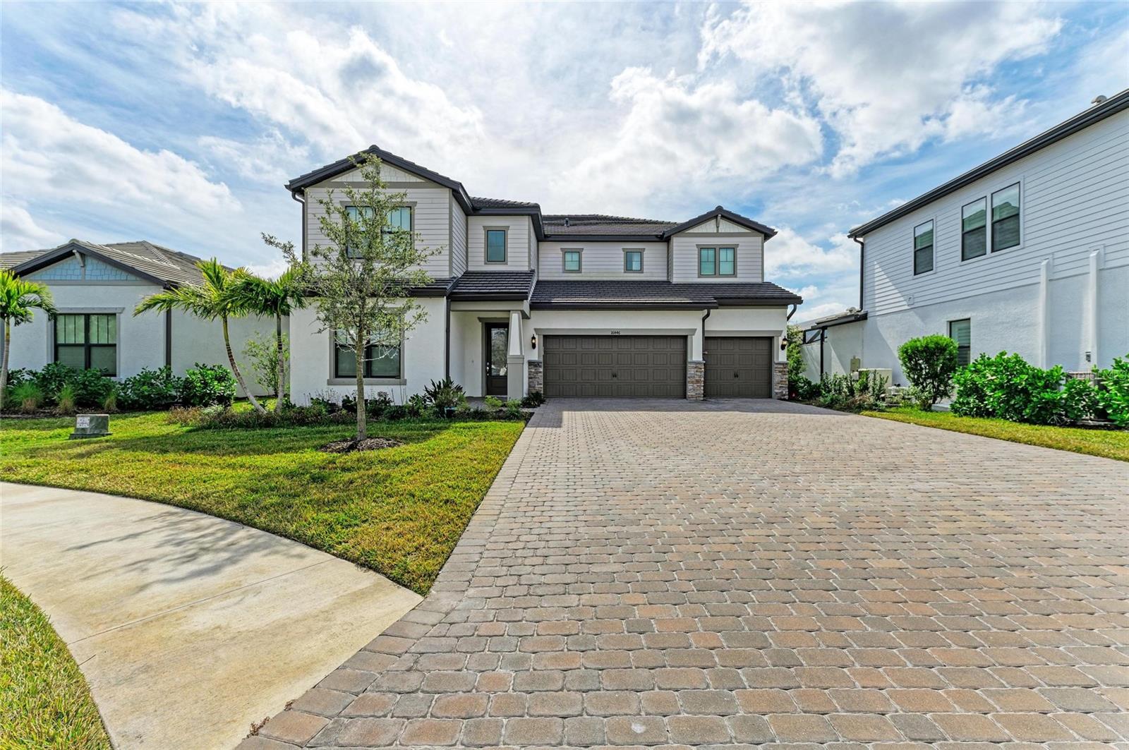 Photo 6 of 16446 SLATE PL