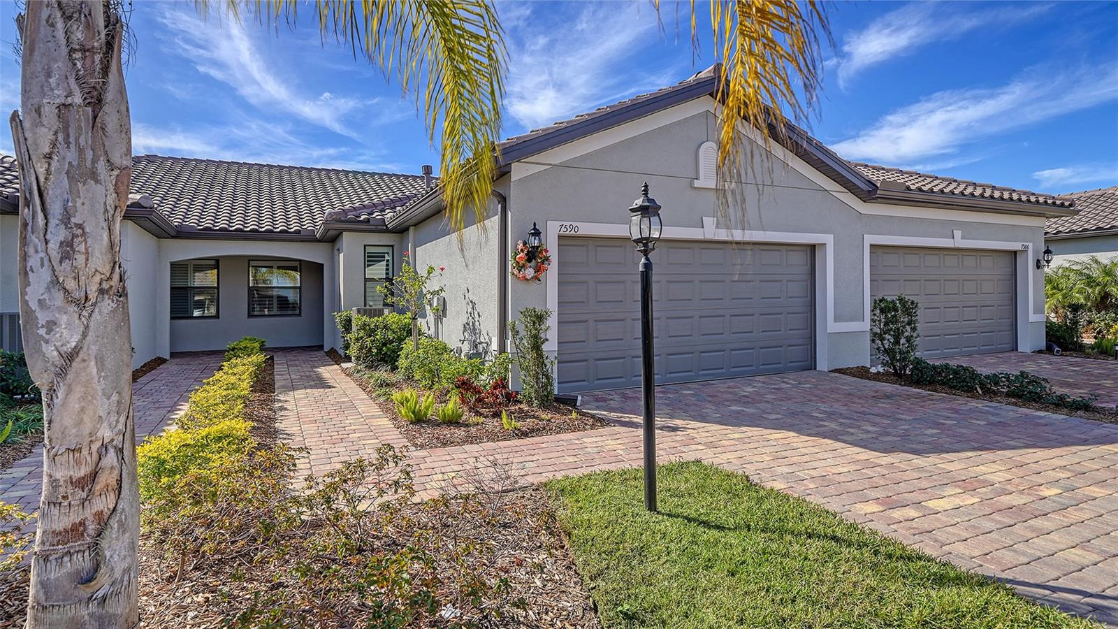 Photo of 7590 SUMMERLAND CV
