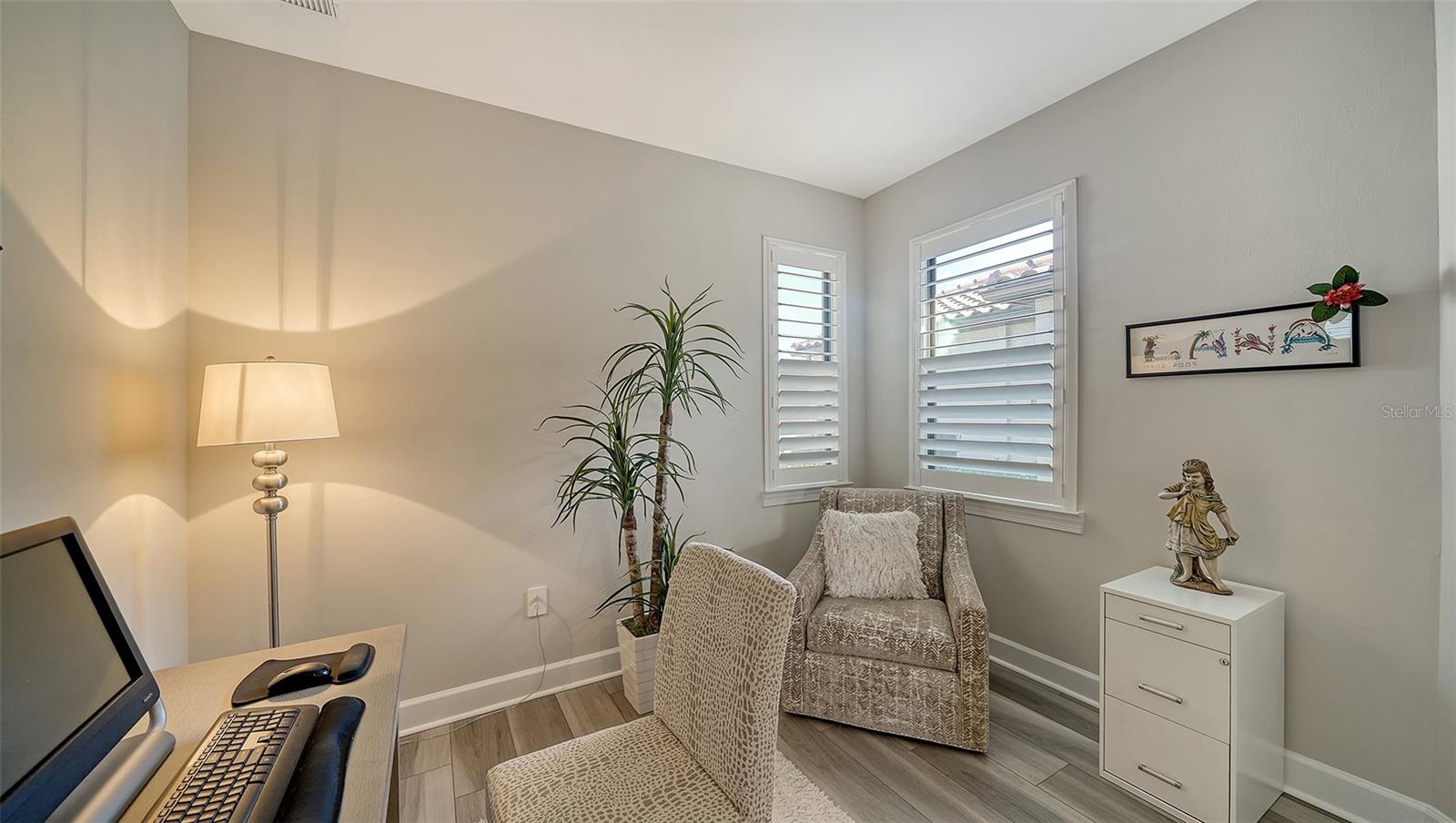 Photo 5 of 7590 SUMMERLAND CV