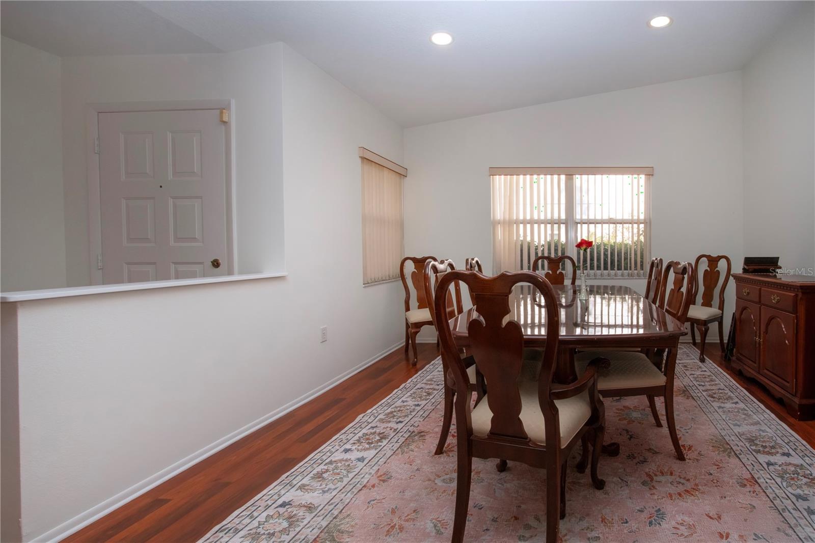 Photo 7 of 5807 GARDEN LAKES FERN DR #5807