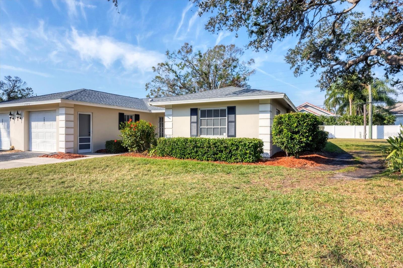 Photo of 7422 W COUNTRY CLUB DR N #7422