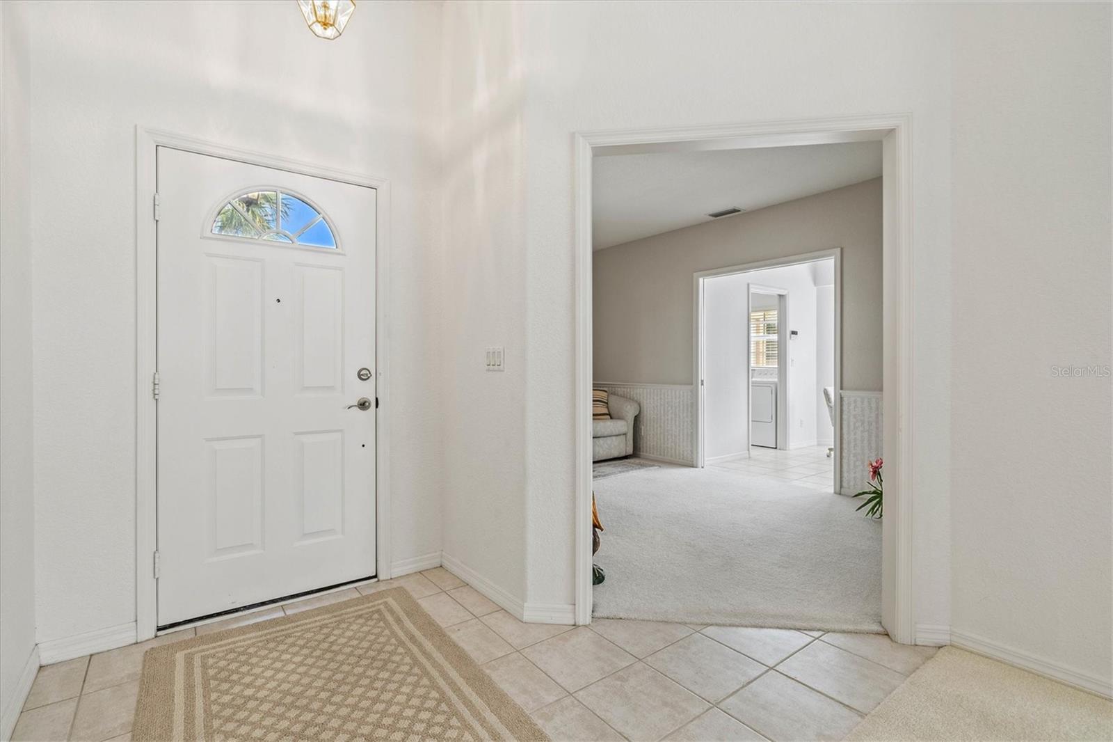 Photo 2 of 1364 BERKSHIRE CT