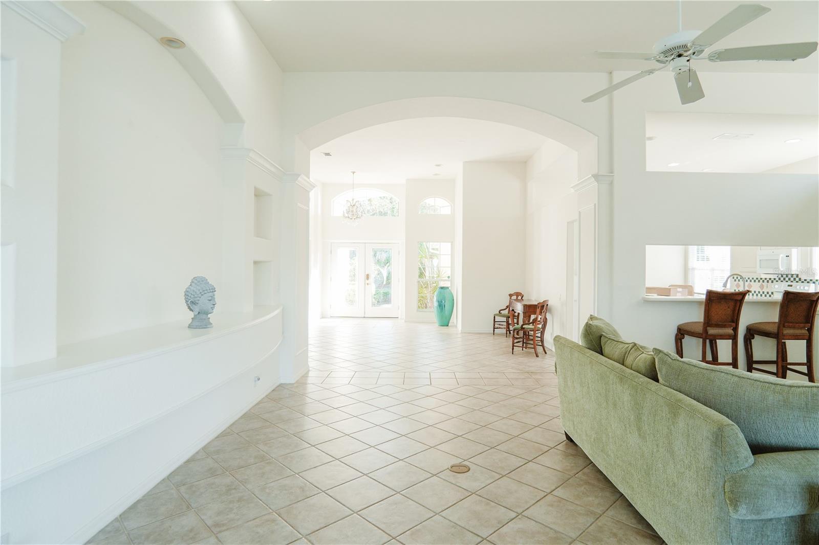Photo 6 of 308 BERMUDA CT #13