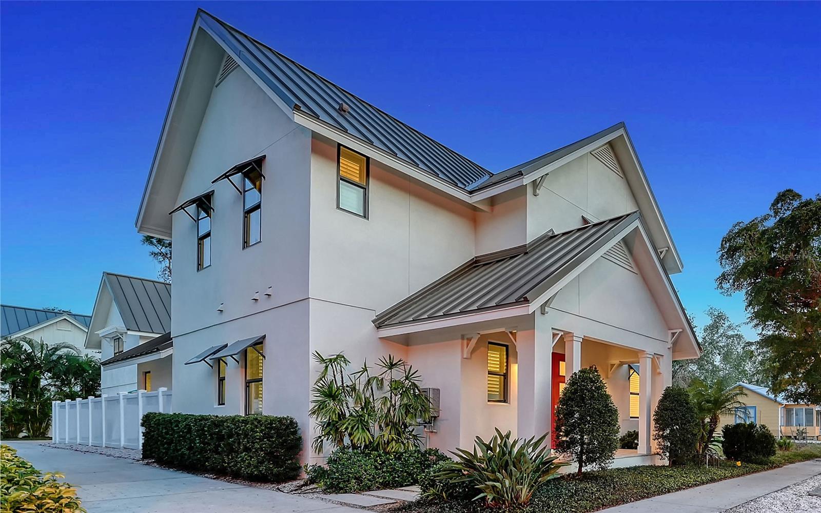 Photo of 515 S OSPREY AVE in SARASOTA, FL