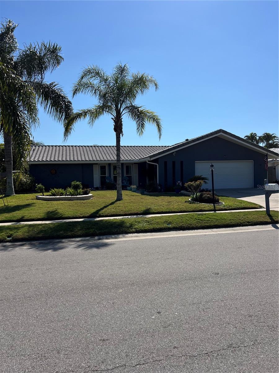 Photo 2 of 2930 TUCKERSTOWN DR