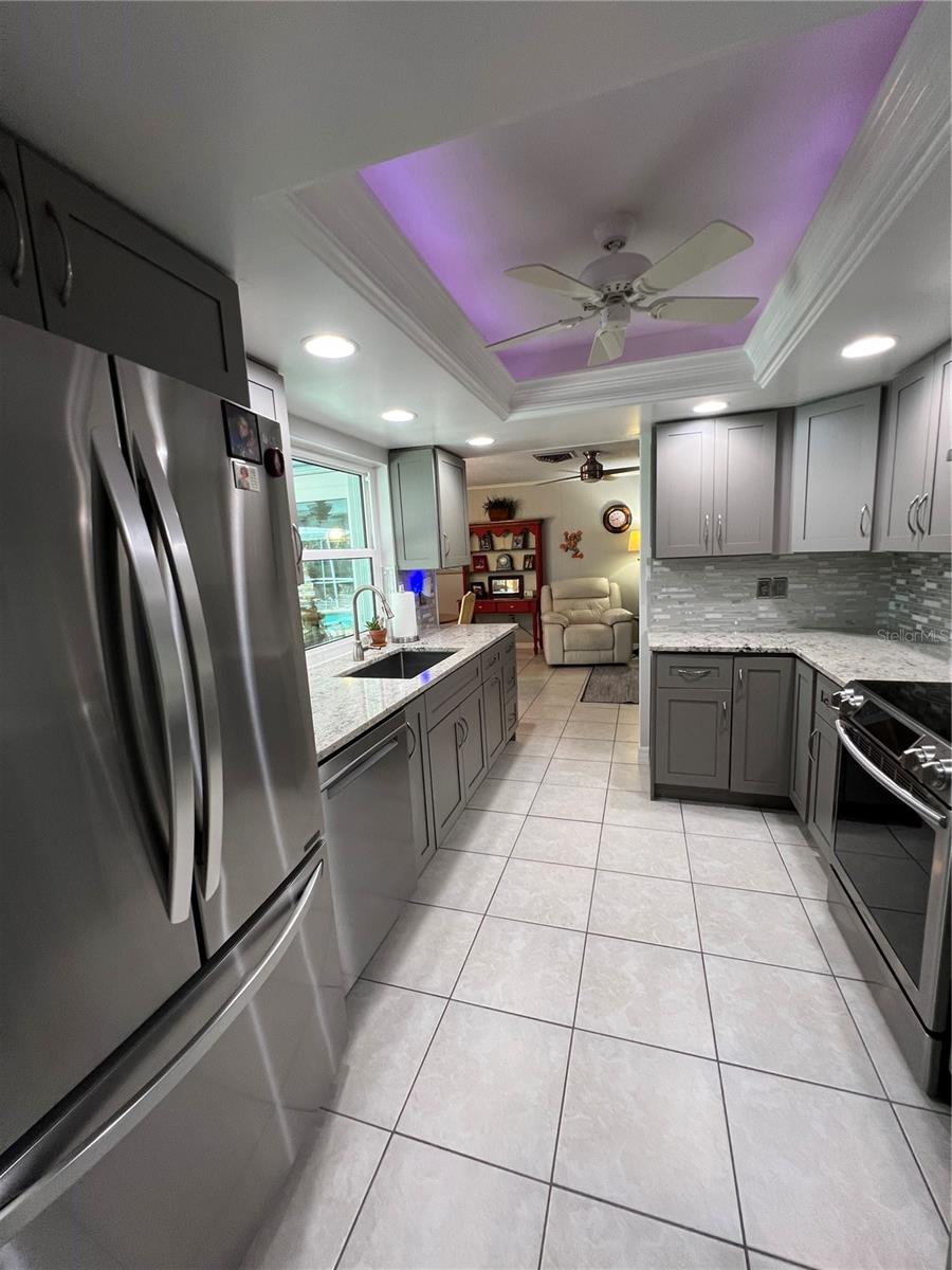 Photo 4 of 2930 TUCKERSTOWN DR